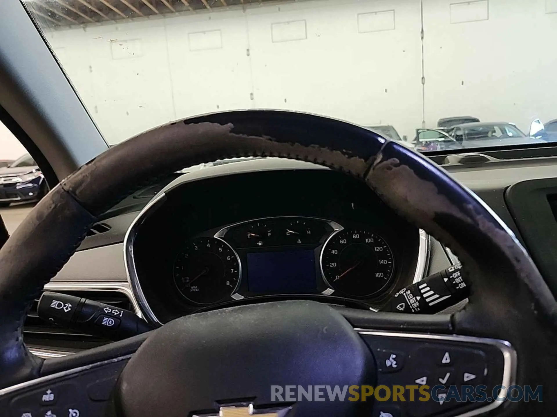 14 Photograph of a damaged car 2GNAXTEV8K6257804 CHEVROLET EQUINOX 2019