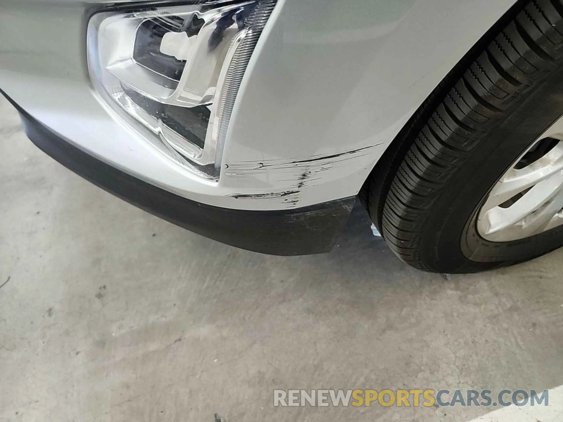 22 Photograph of a damaged car 2GNAXTEV8K6257804 CHEVROLET EQUINOX 2019