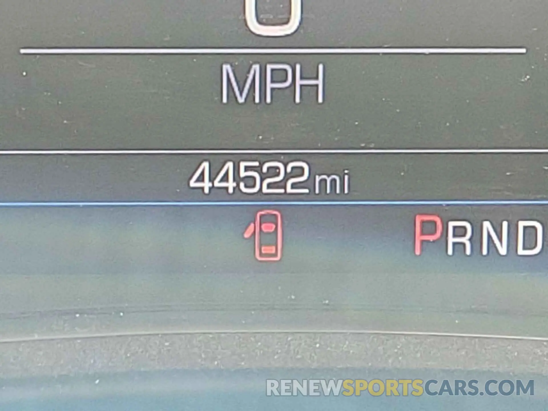 27 Photograph of a damaged car 2GNAXTEV8K6257804 CHEVROLET EQUINOX 2019