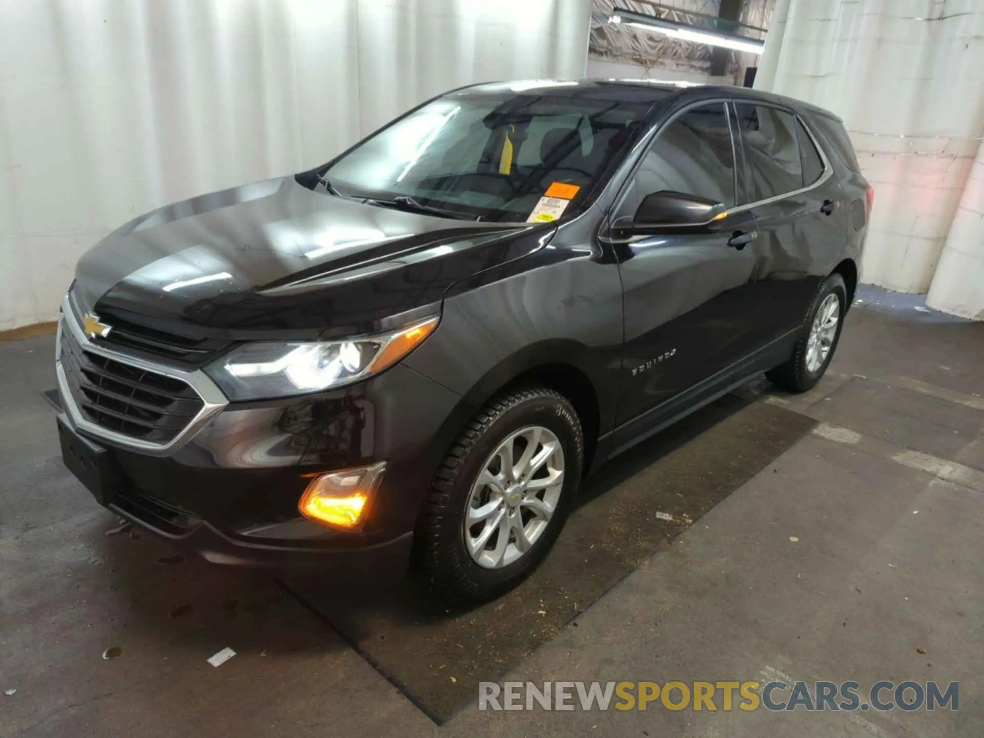 26 Photograph of a damaged car 2GNAXTEV8K6275218 CHEVROLET EQUINOX 2019