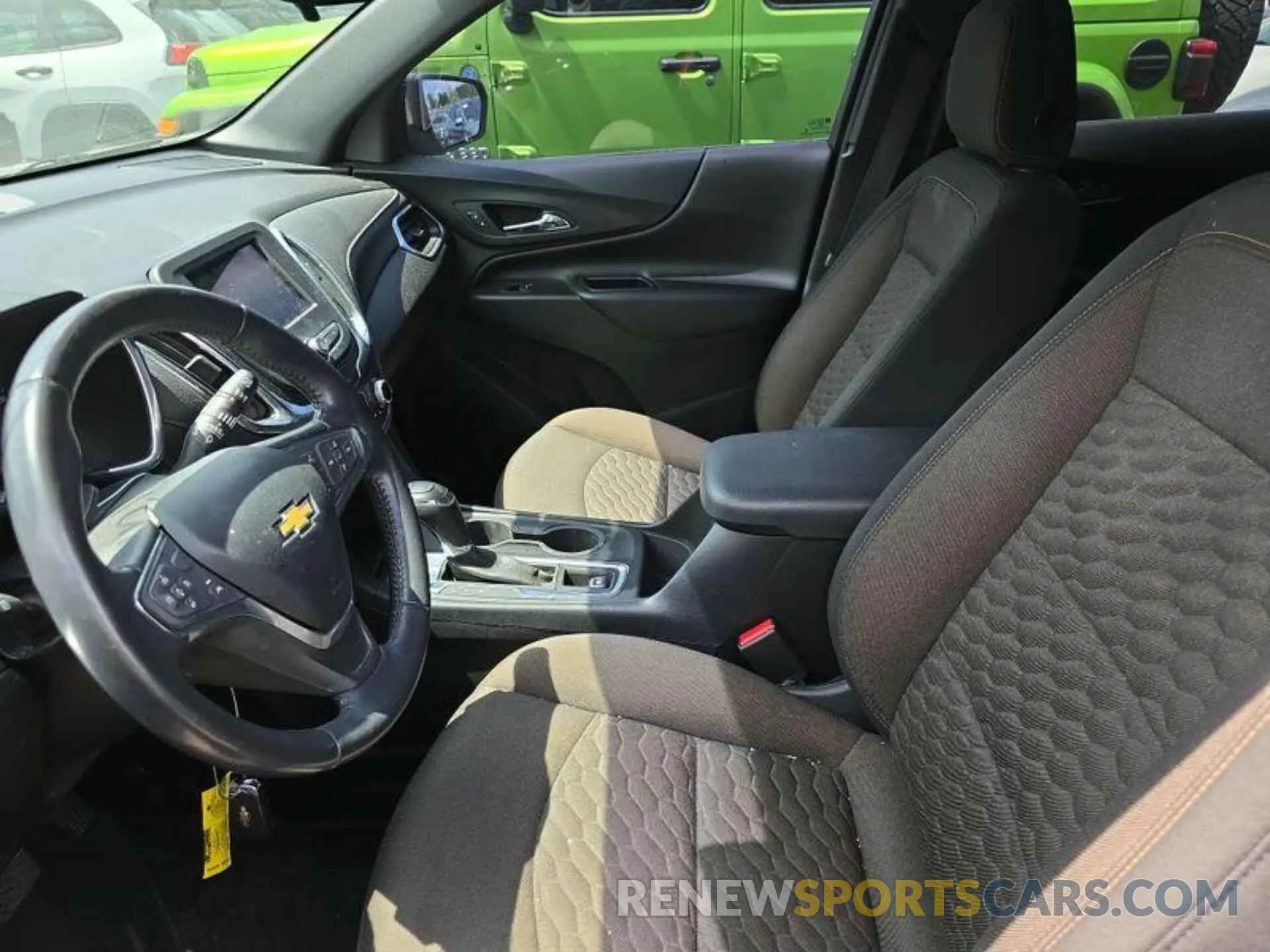 14 Photograph of a damaged car 2GNAXTEV9K6267564 CHEVROLET EQUINOX 2019