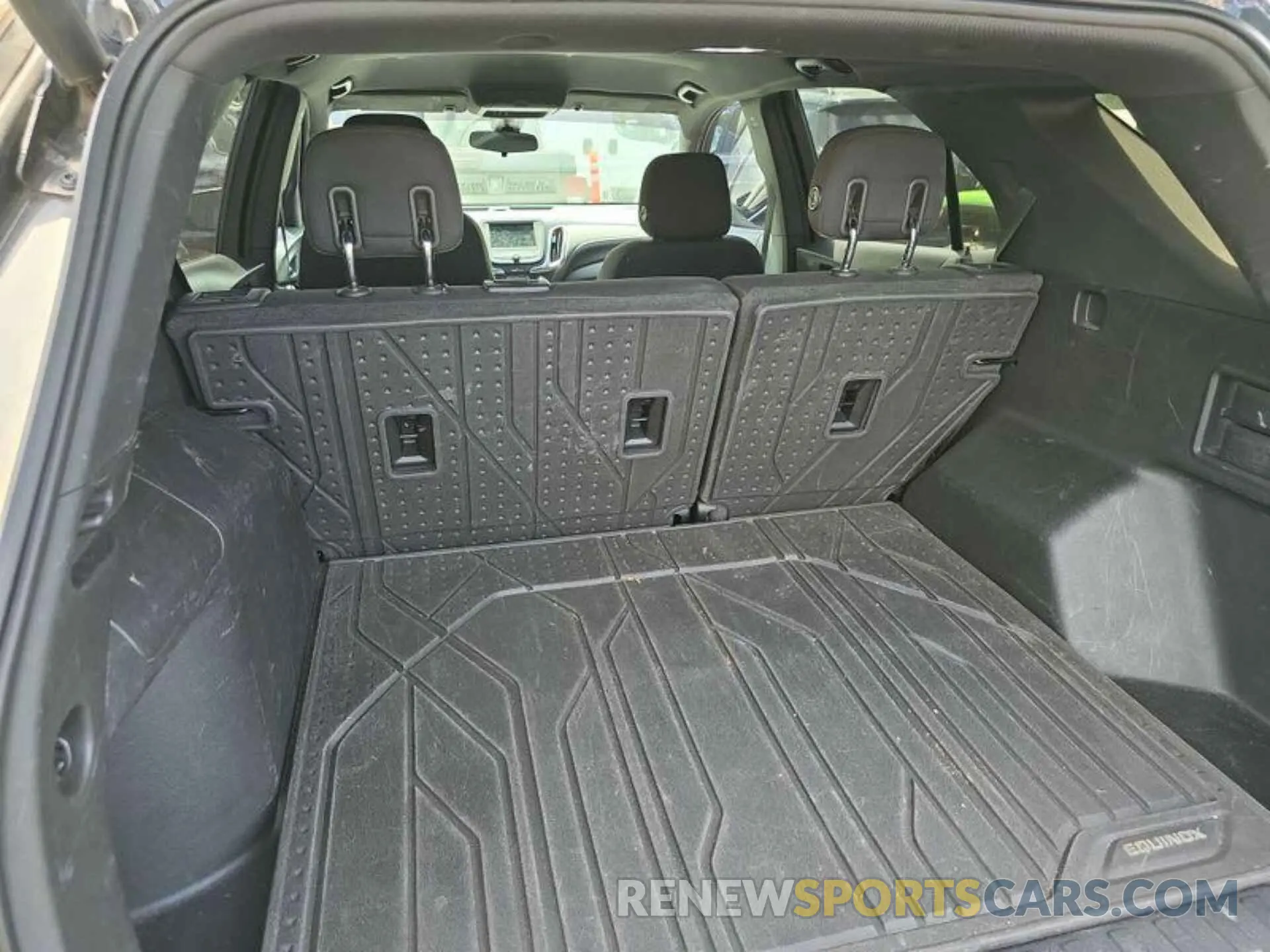 25 Photograph of a damaged car 2GNAXTEV9K6267564 CHEVROLET EQUINOX 2019