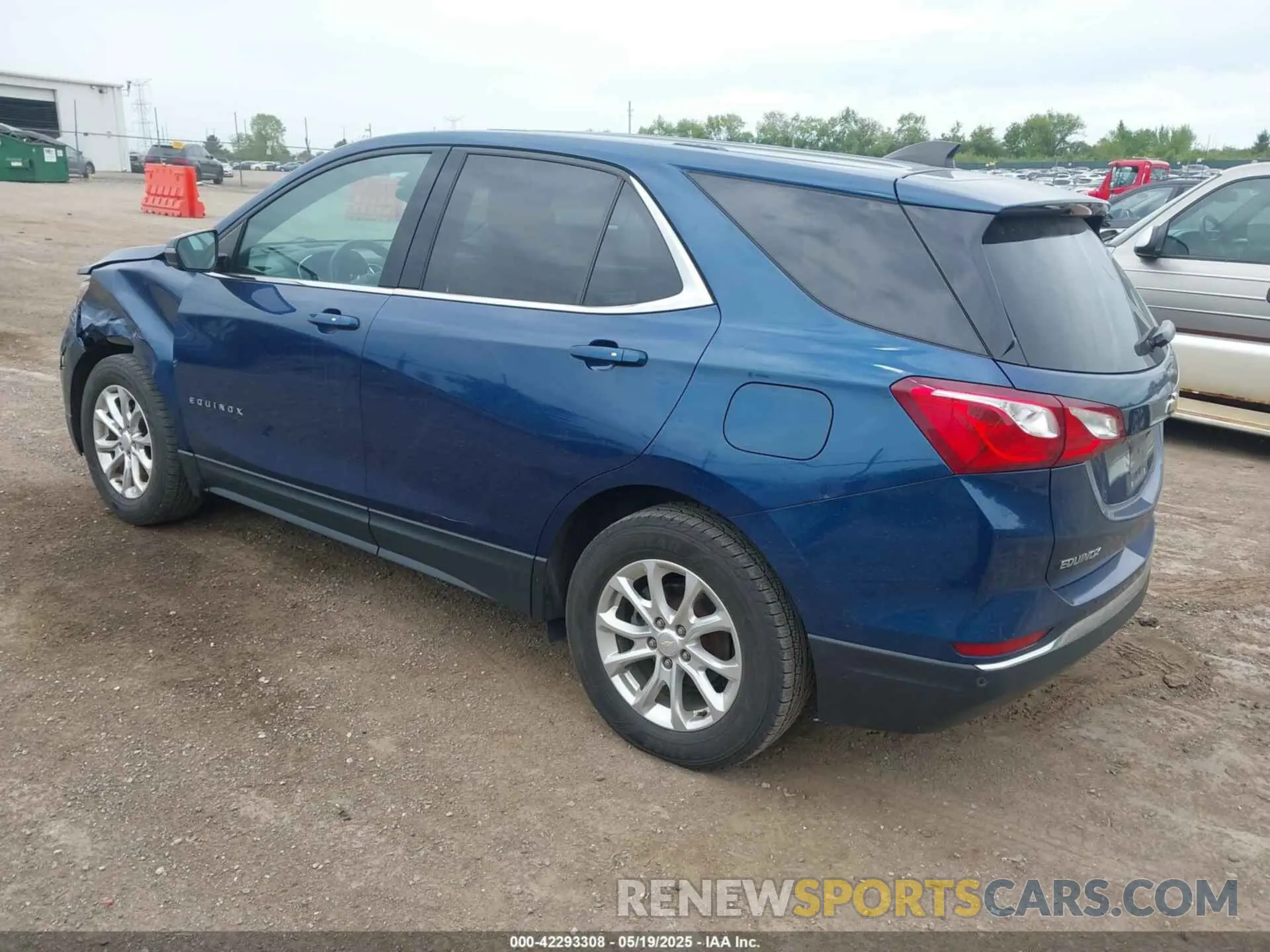 3 Photograph of a damaged car 2GNAXTEVXK6174908 CHEVROLET EQUINOX 2019