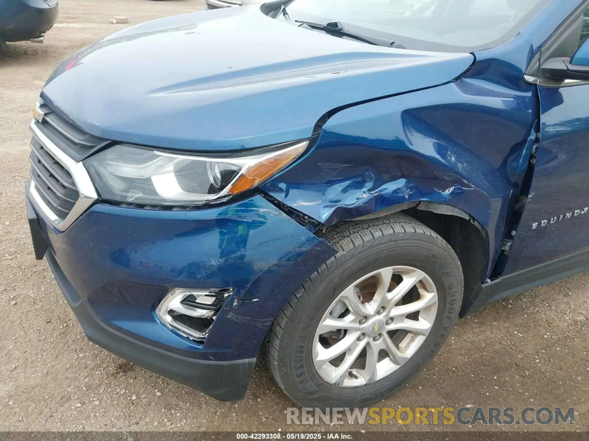 6 Photograph of a damaged car 2GNAXTEVXK6174908 CHEVROLET EQUINOX 2019