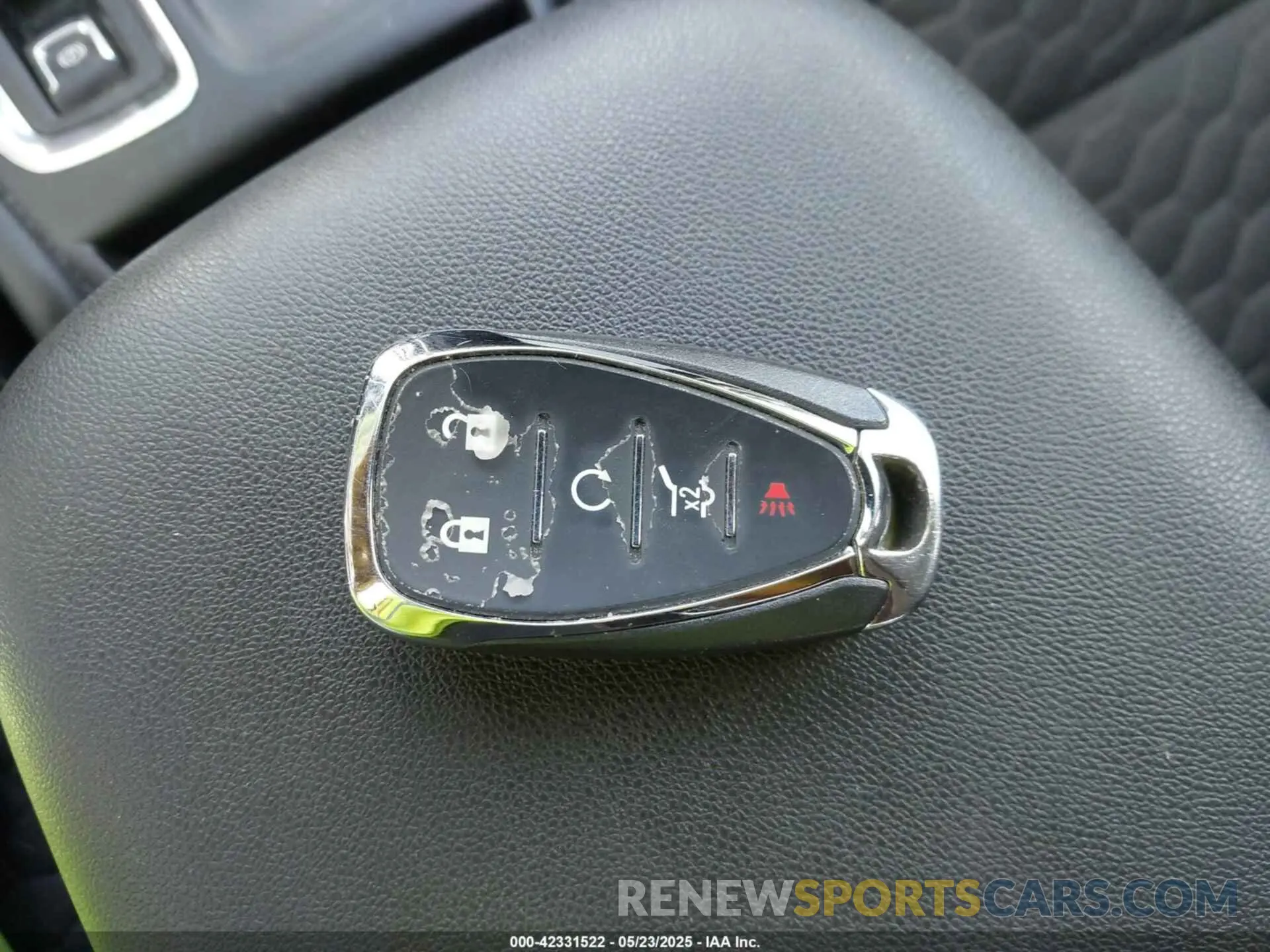 11 Photograph of a damaged car 2GNAXTEVXK6232662 CHEVROLET EQUINOX 2019