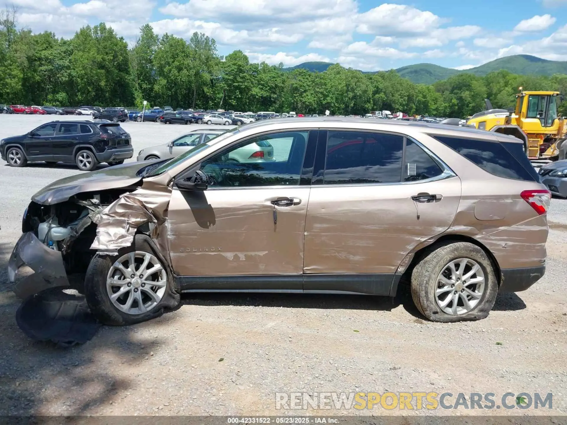 14 Photograph of a damaged car 2GNAXTEVXK6232662 CHEVROLET EQUINOX 2019