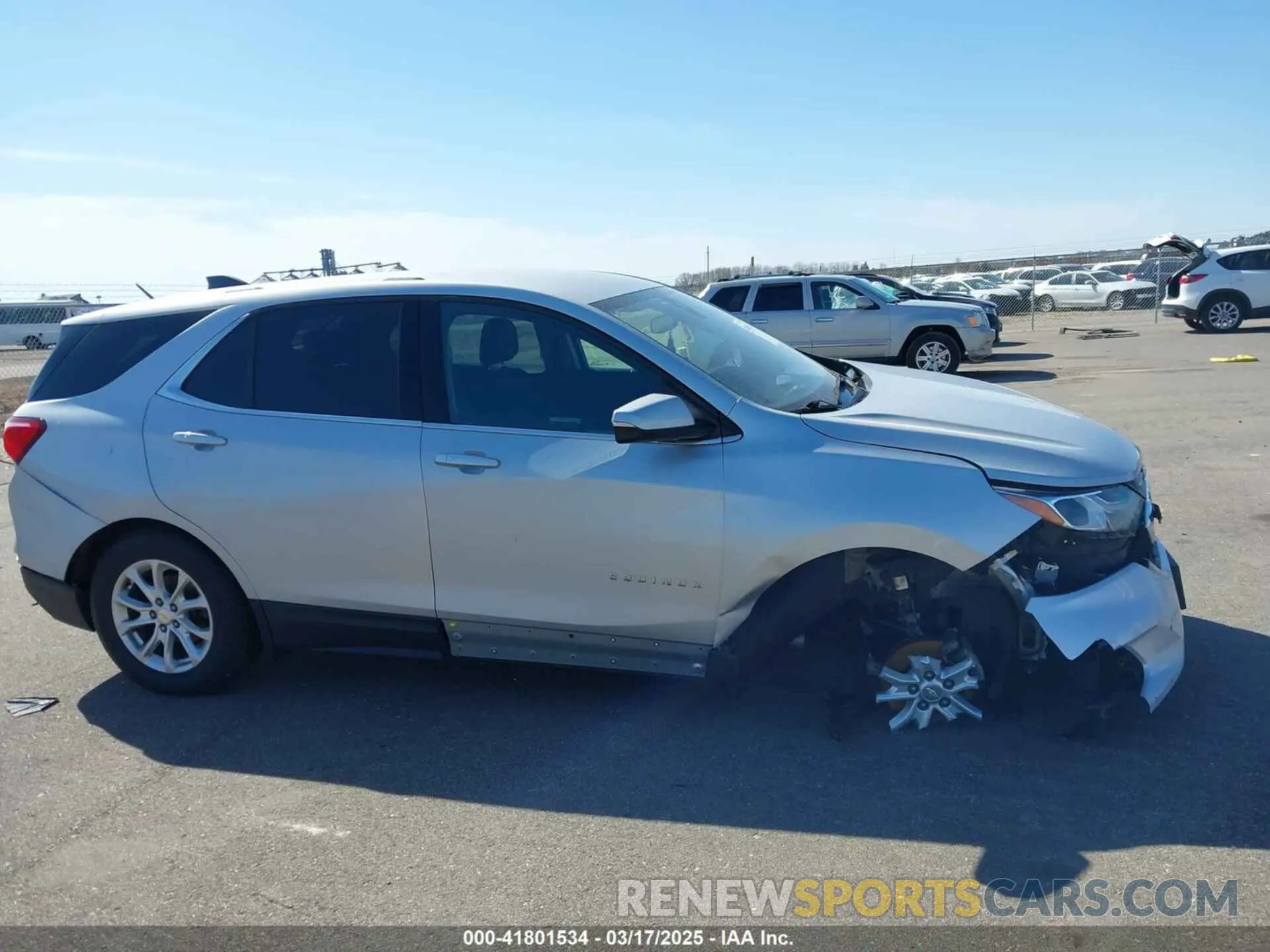 13 Photograph of a damaged car 2GNAXTEVXK6240924 CHEVROLET EQUINOX 2019