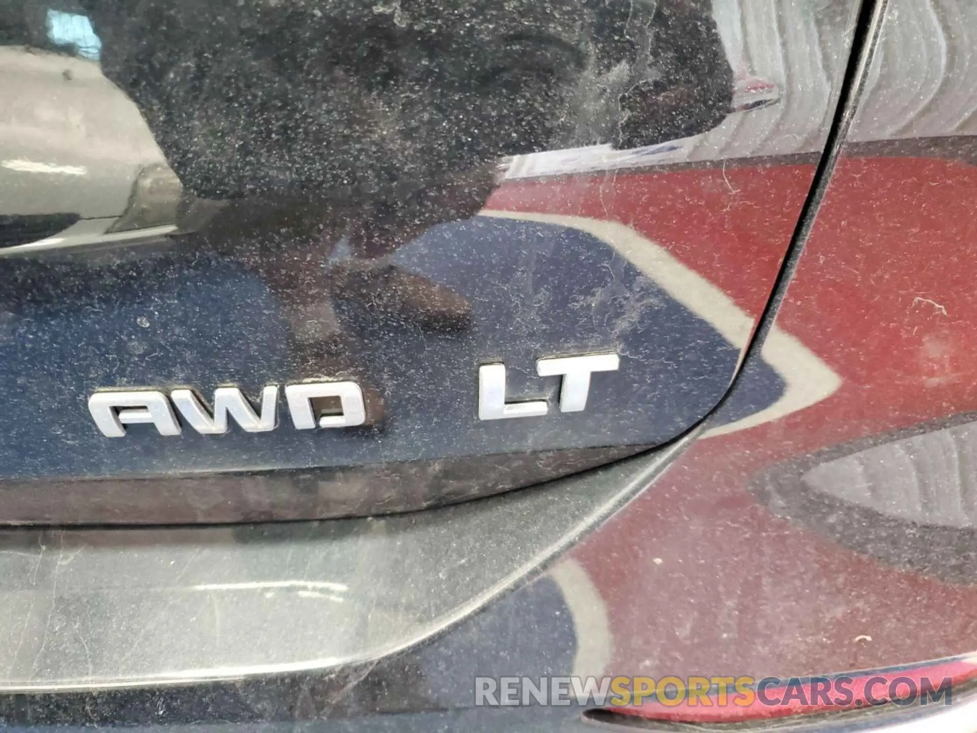 28 Photograph of a damaged car 2GNAXTEVXK6258193 CHEVROLET EQUINOX 2019
