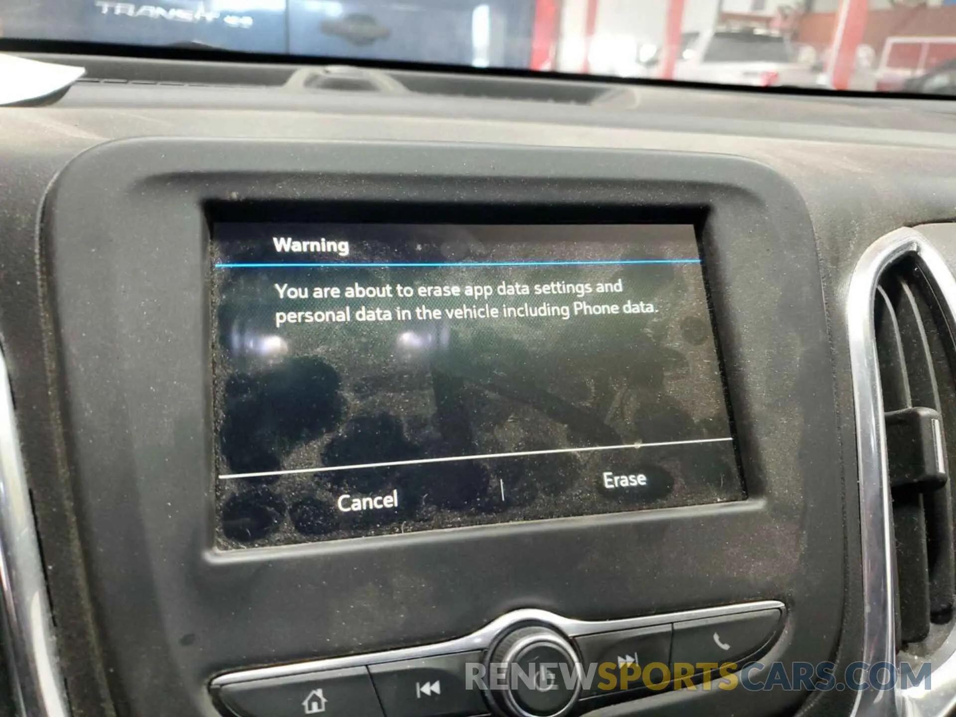 35 Photograph of a damaged car 2GNAXTEVXK6258193 CHEVROLET EQUINOX 2019