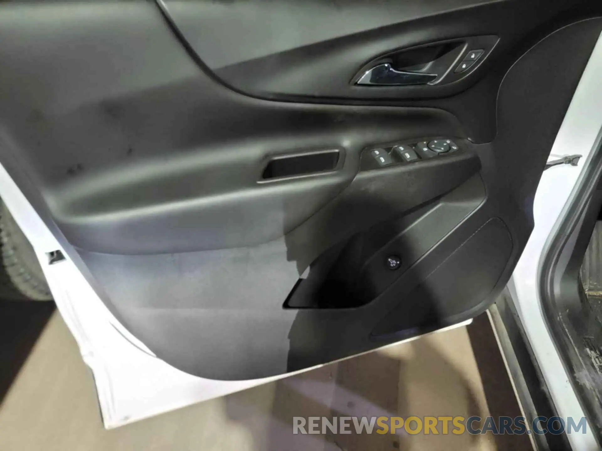 14 Photograph of a damaged car 2GNAXTEVXK6273244 CHEVROLET EQUINOX 2019
