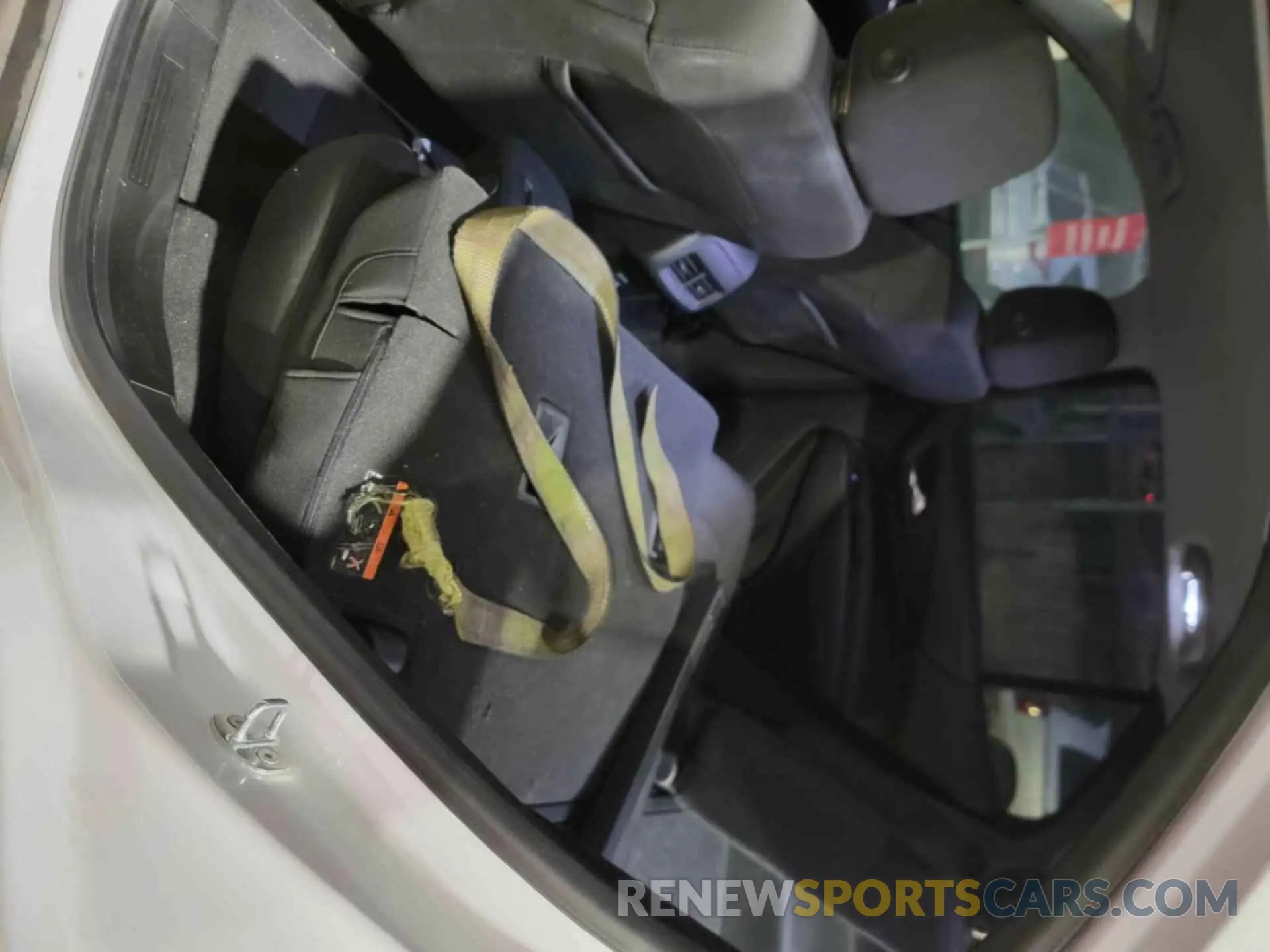 15 Photograph of a damaged car 2GNAXTEVXK6273244 CHEVROLET EQUINOX 2019