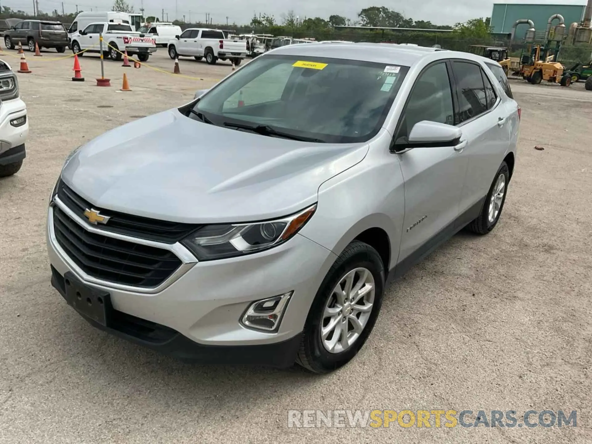 19 Photograph of a damaged car 2GNAXTEVXK6276015 CHEVROLET EQUINOX 2019