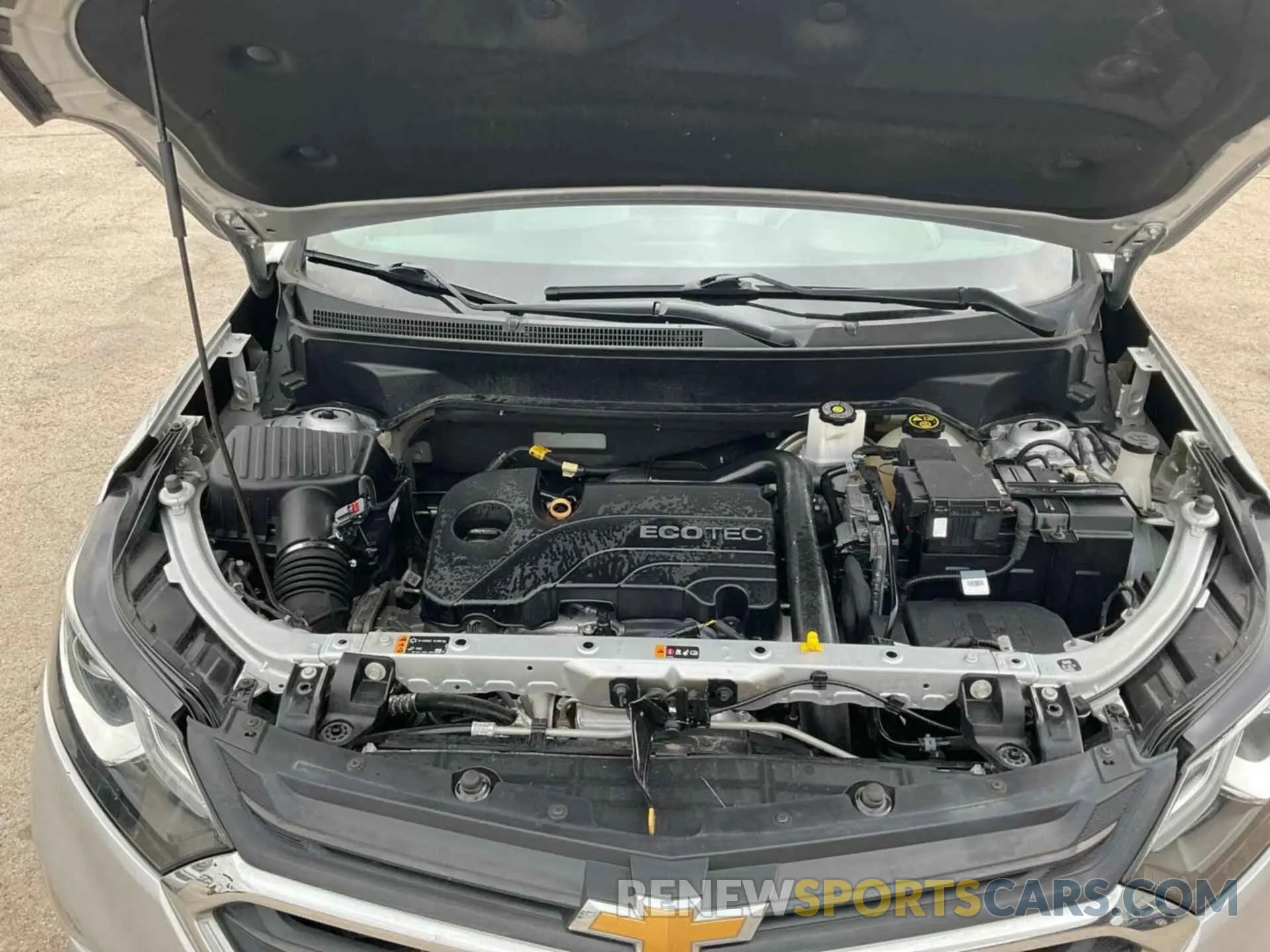 4 Photograph of a damaged car 2GNAXTEVXK6276015 CHEVROLET EQUINOX 2019