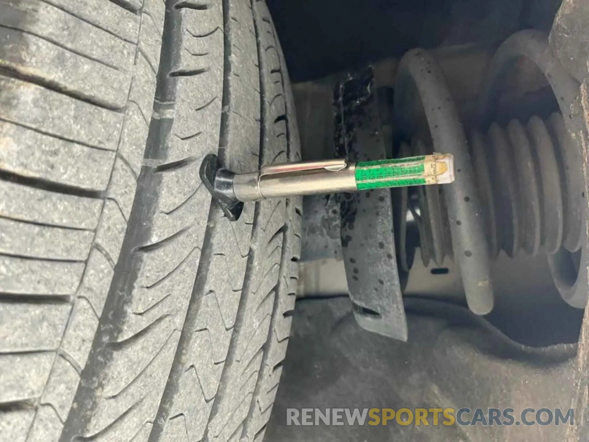 7 Photograph of a damaged car 2GNAXTEVXK6276015 CHEVROLET EQUINOX 2019