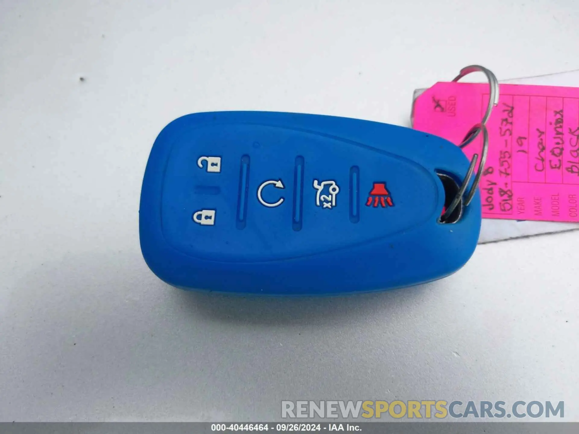11 Photograph of a damaged car 2GNAXUEV0K6105389 CHEVROLET EQUINOX 2019