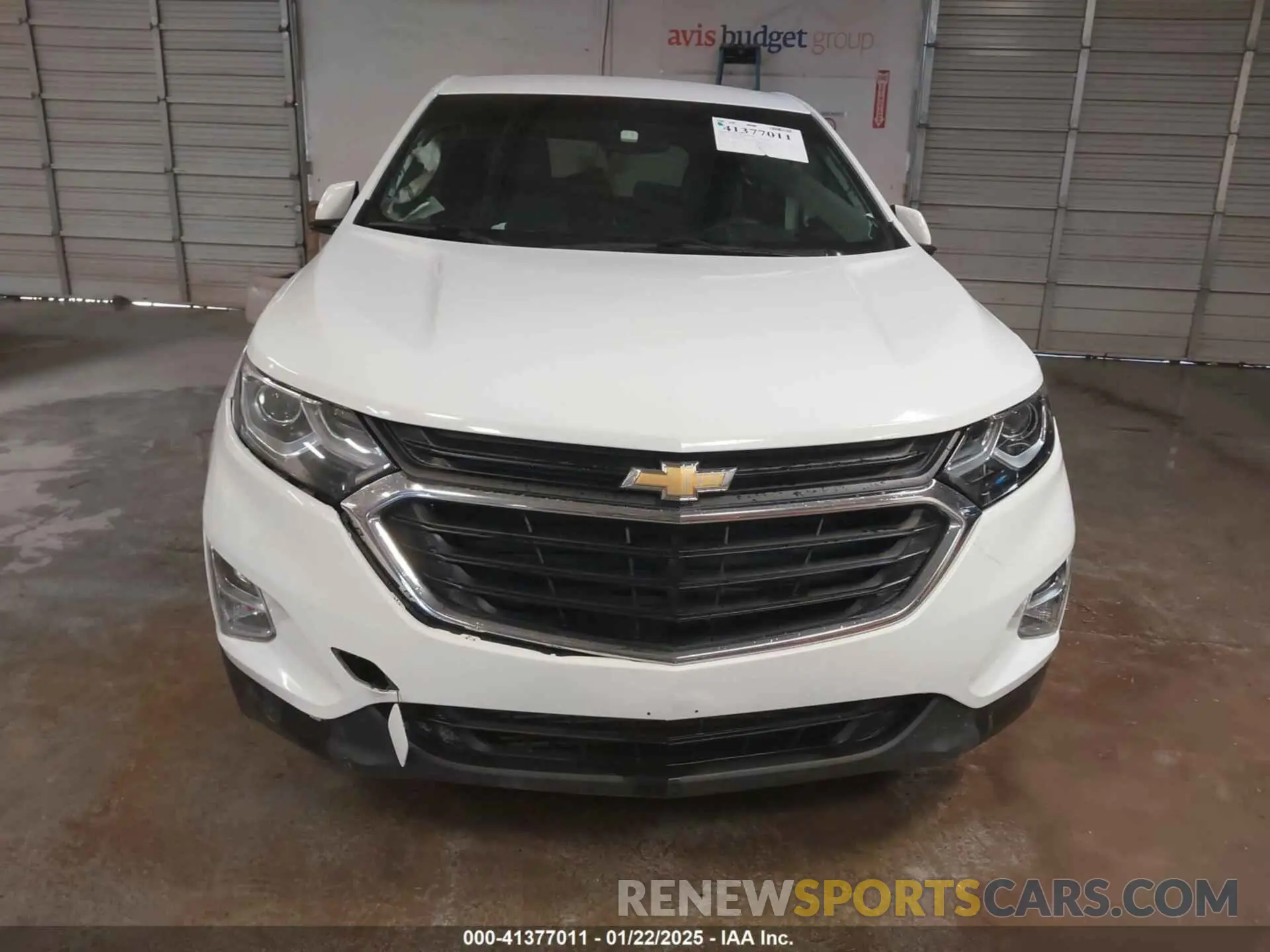 12 Photograph of a damaged car 2GNAXUEV0K6182506 CHEVROLET EQUINOX 2019
