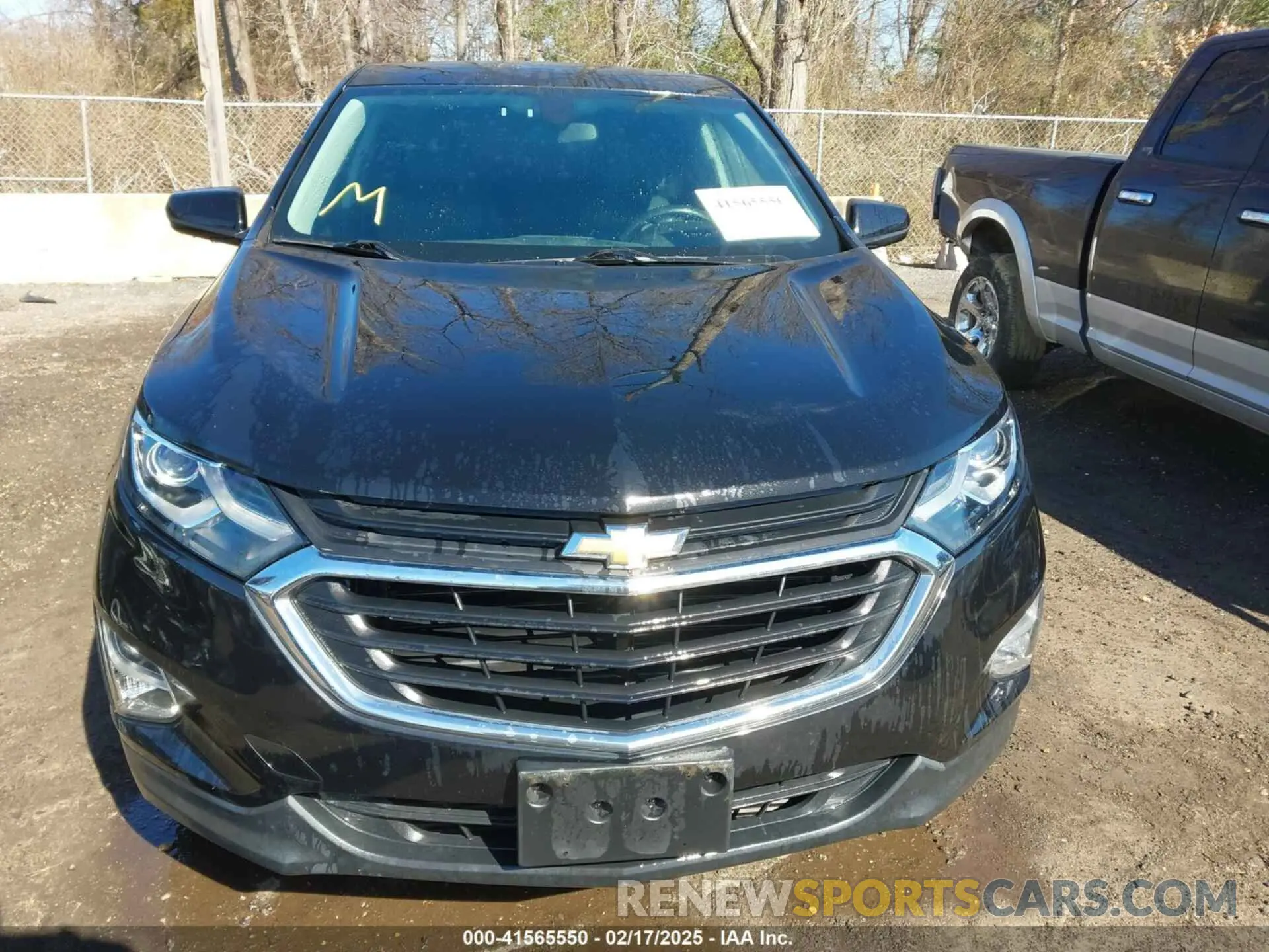 12 Photograph of a damaged car 2GNAXUEV0K6185454 CHEVROLET EQUINOX 2019