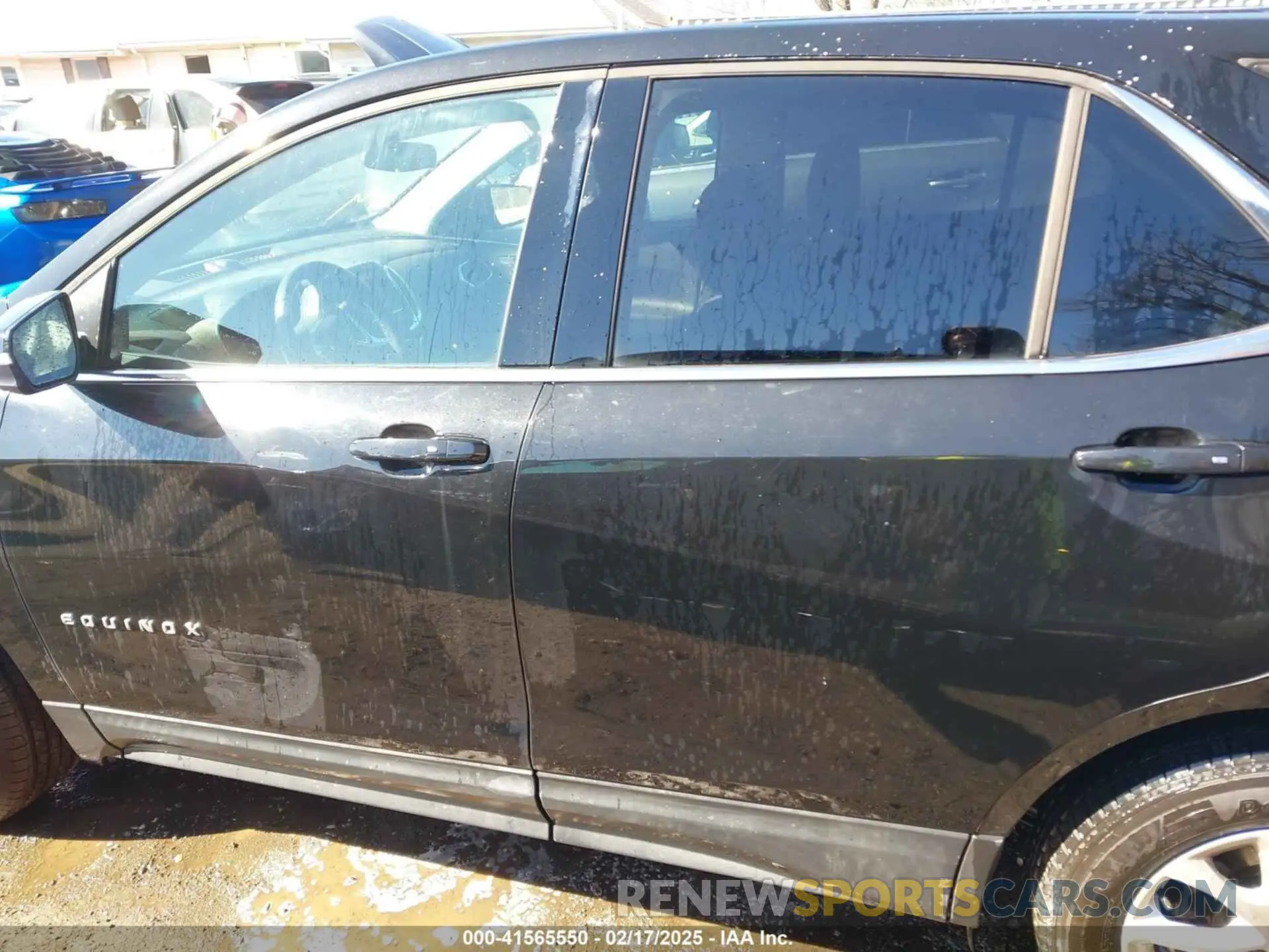 14 Photograph of a damaged car 2GNAXUEV0K6185454 CHEVROLET EQUINOX 2019