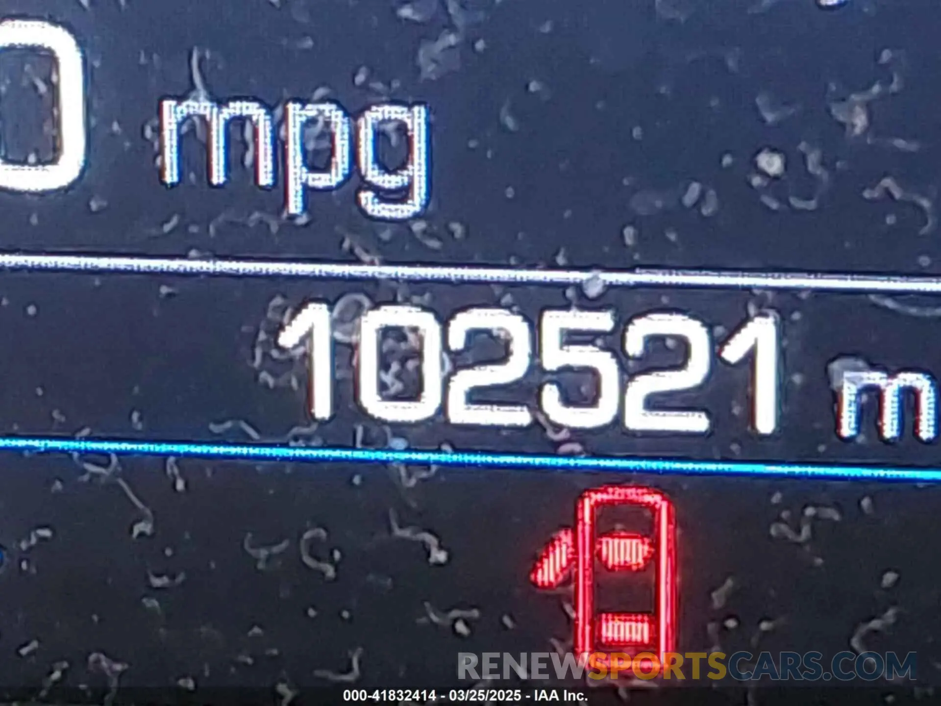 15 Photograph of a damaged car 2GNAXUEV0K6202284 CHEVROLET EQUINOX 2019