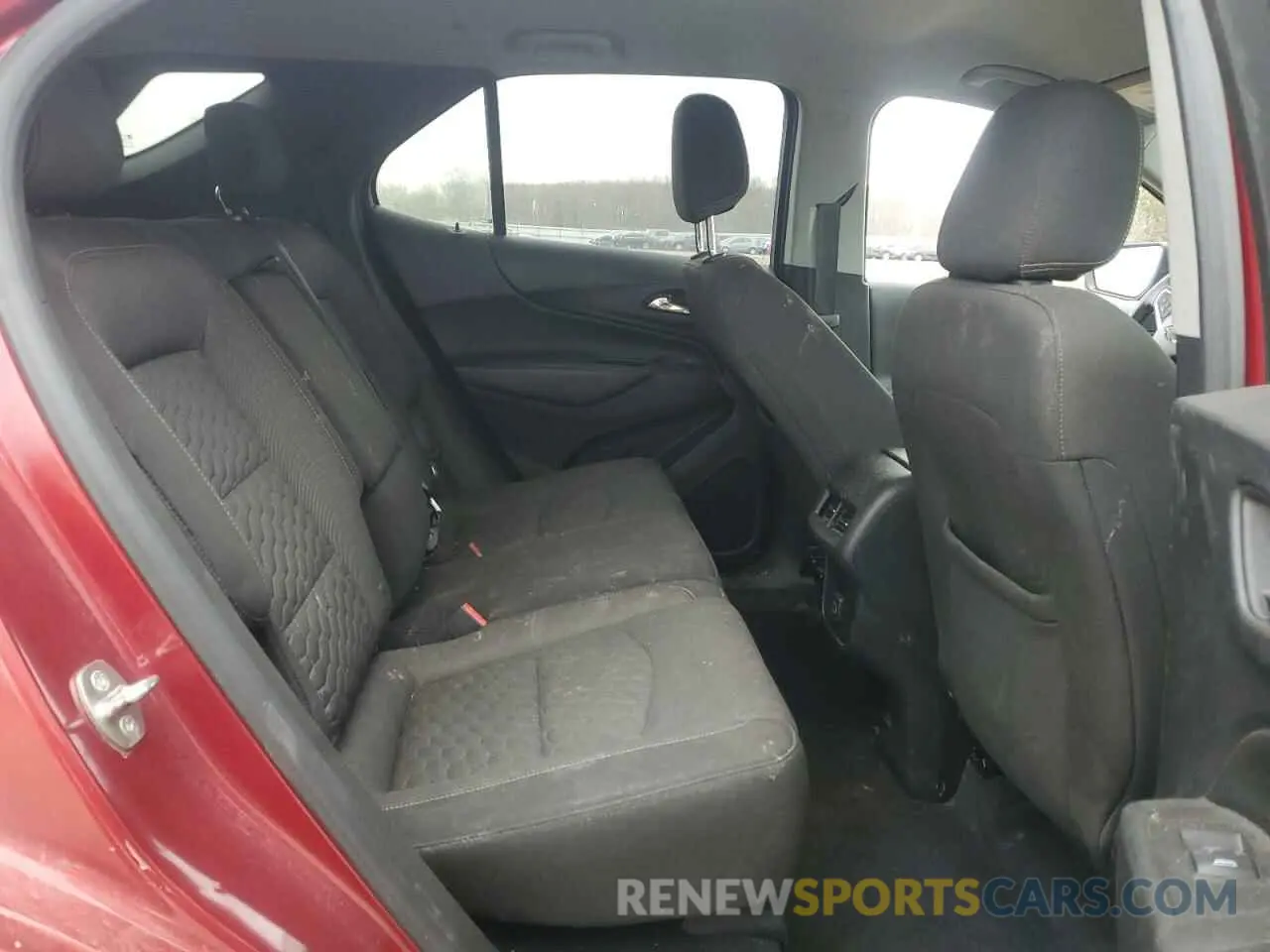12 Photograph of a damaged car 2GNAXUEV0K6230876 CHEVROLET EQUINOX 2019