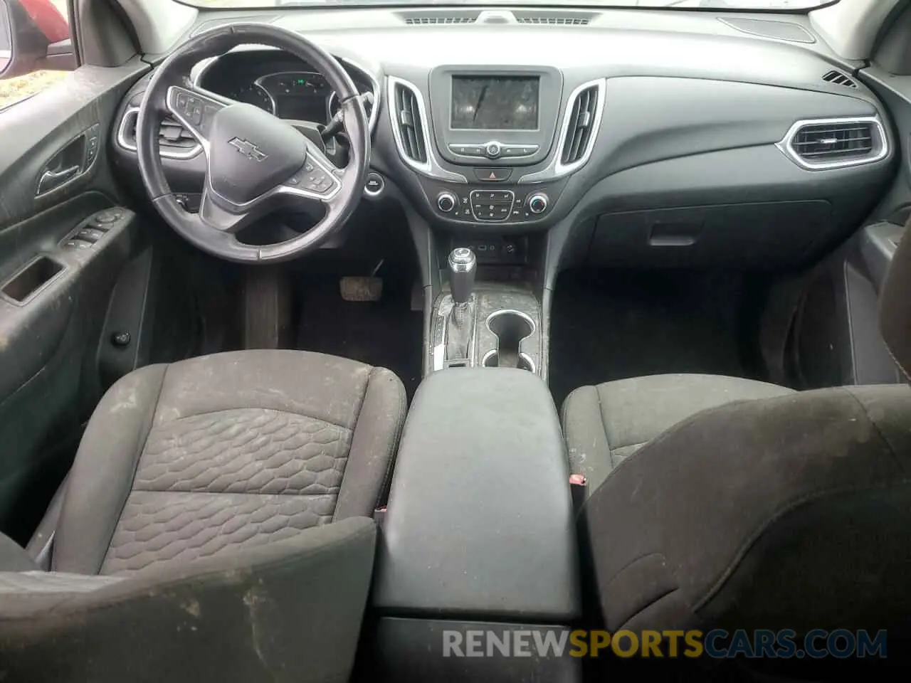 8 Photograph of a damaged car 2GNAXUEV0K6230876 CHEVROLET EQUINOX 2019