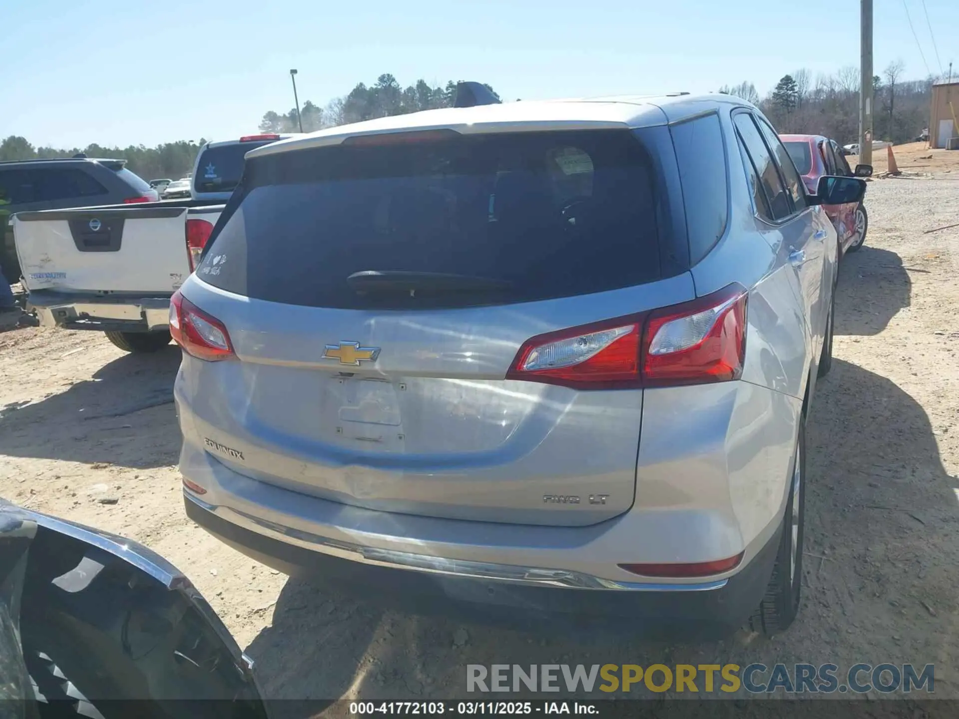 16 Photograph of a damaged car 2GNAXUEV0K6285473 CHEVROLET EQUINOX 2019