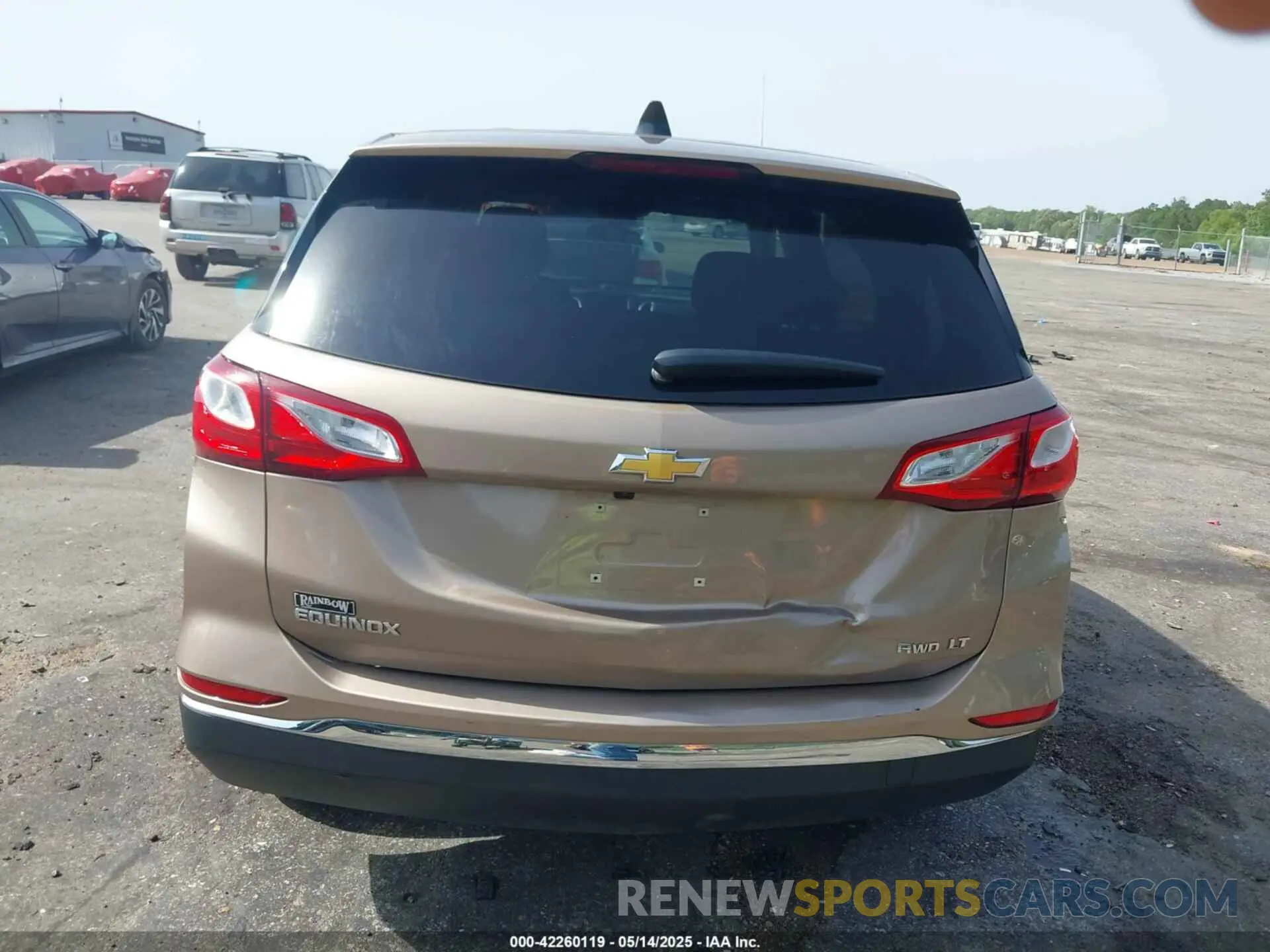 16 Photograph of a damaged car 2GNAXUEV1K6237013 CHEVROLET EQUINOX 2019