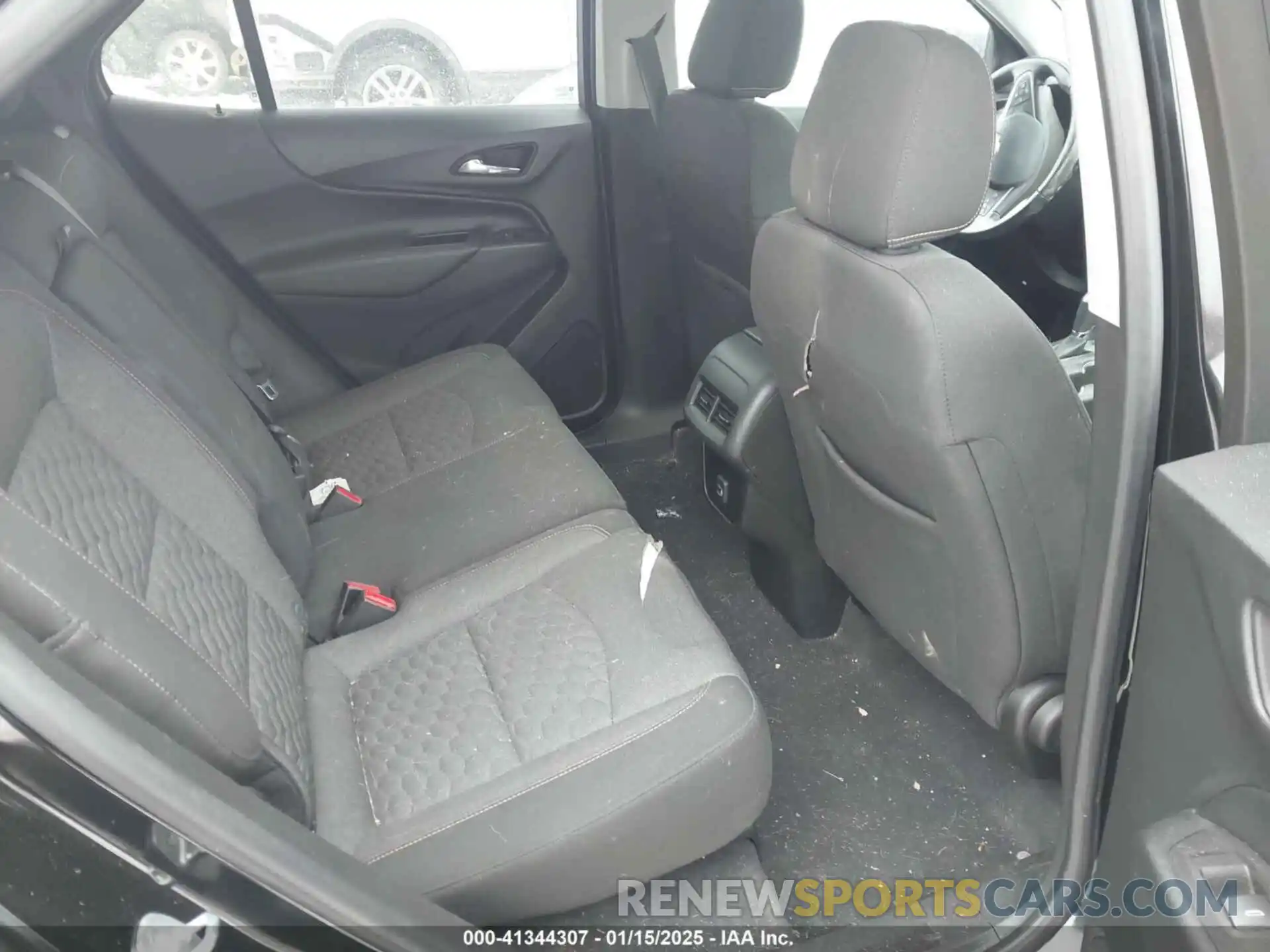 8 Photograph of a damaged car 2GNAXUEV1K6307531 CHEVROLET EQUINOX 2019