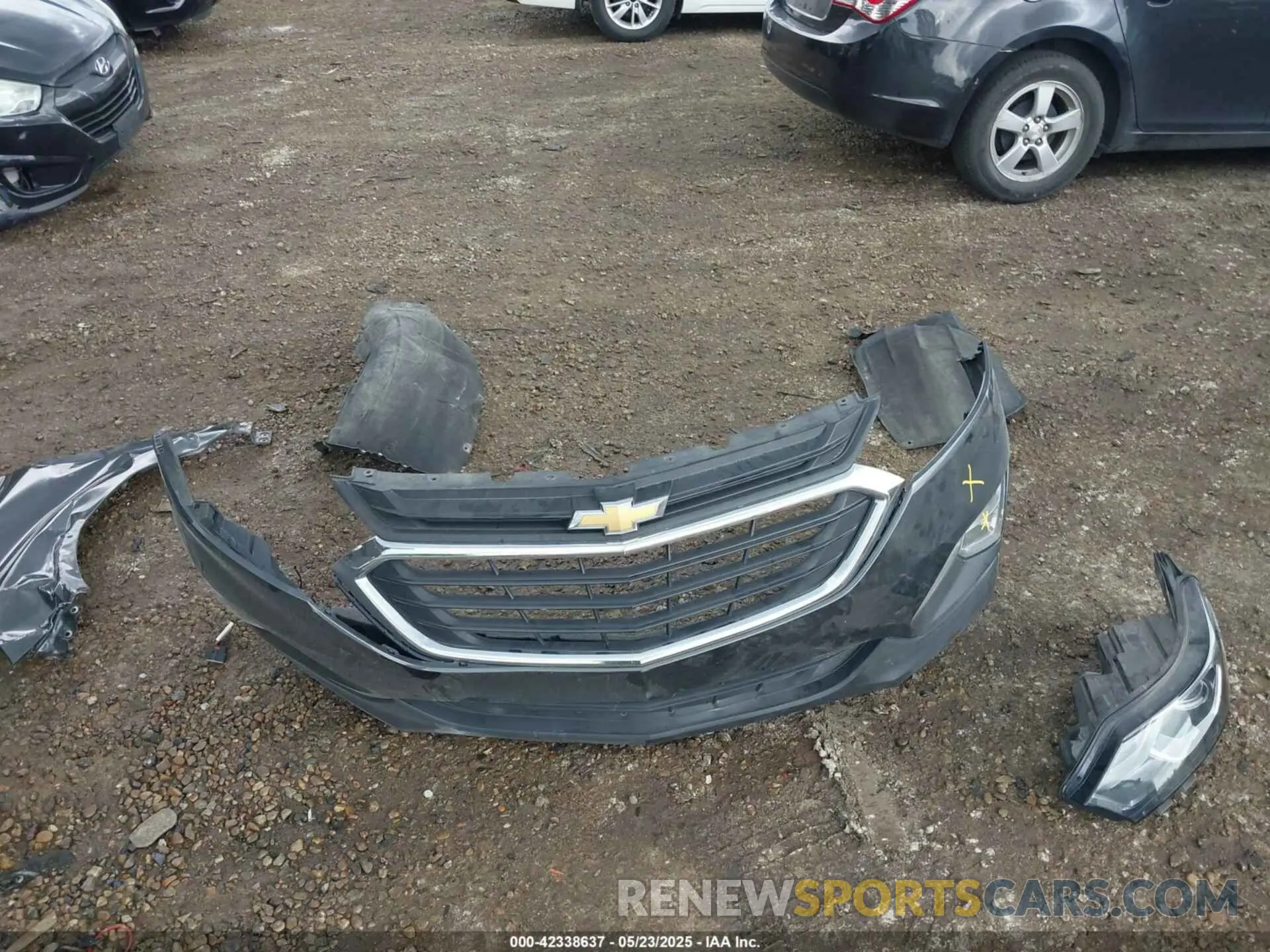 12 Photograph of a damaged car 2GNAXUEV2K6170700 CHEVROLET EQUINOX 2019