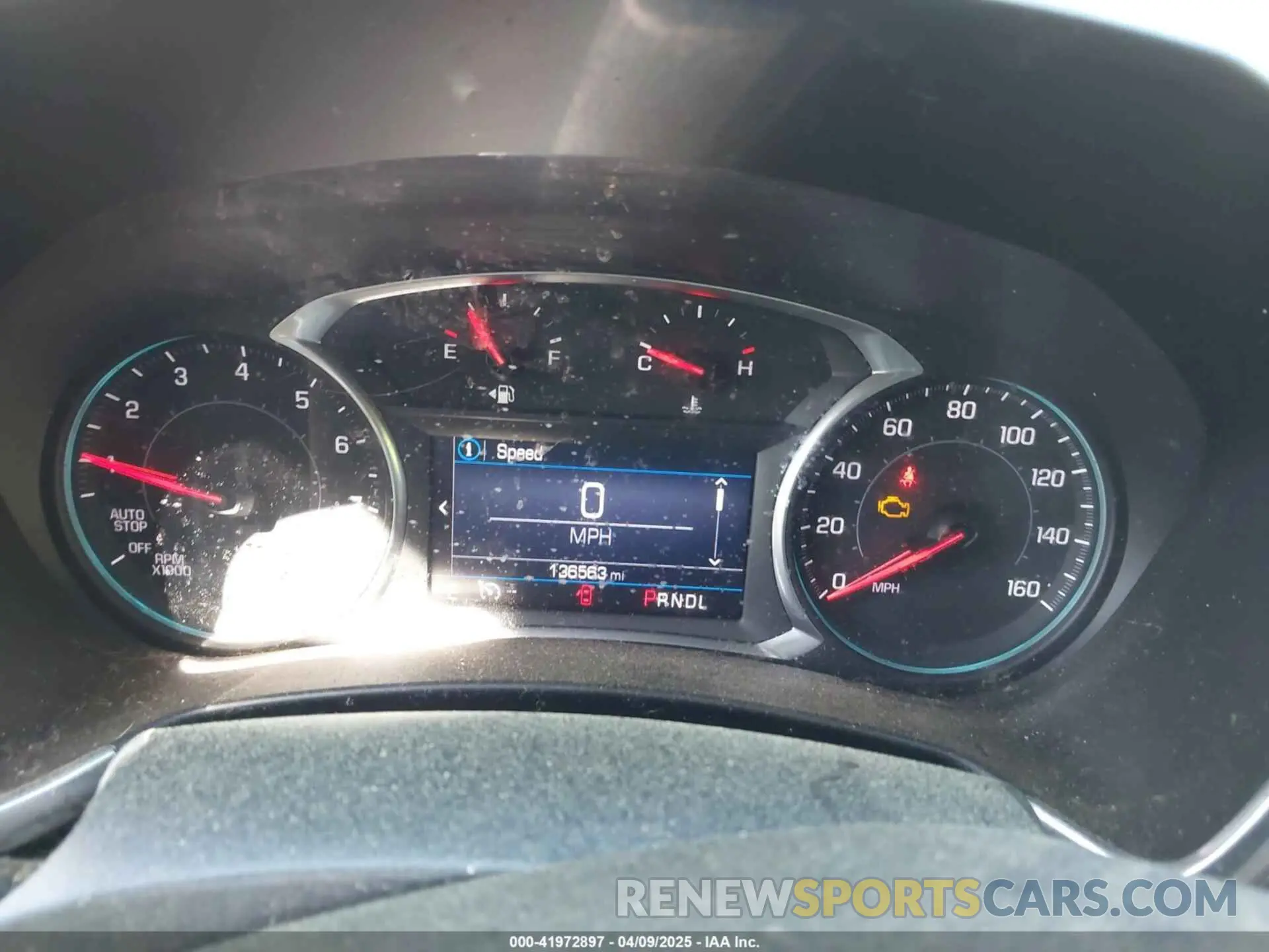 7 Photograph of a damaged car 2GNAXUEV2K6189571 CHEVROLET EQUINOX 2019