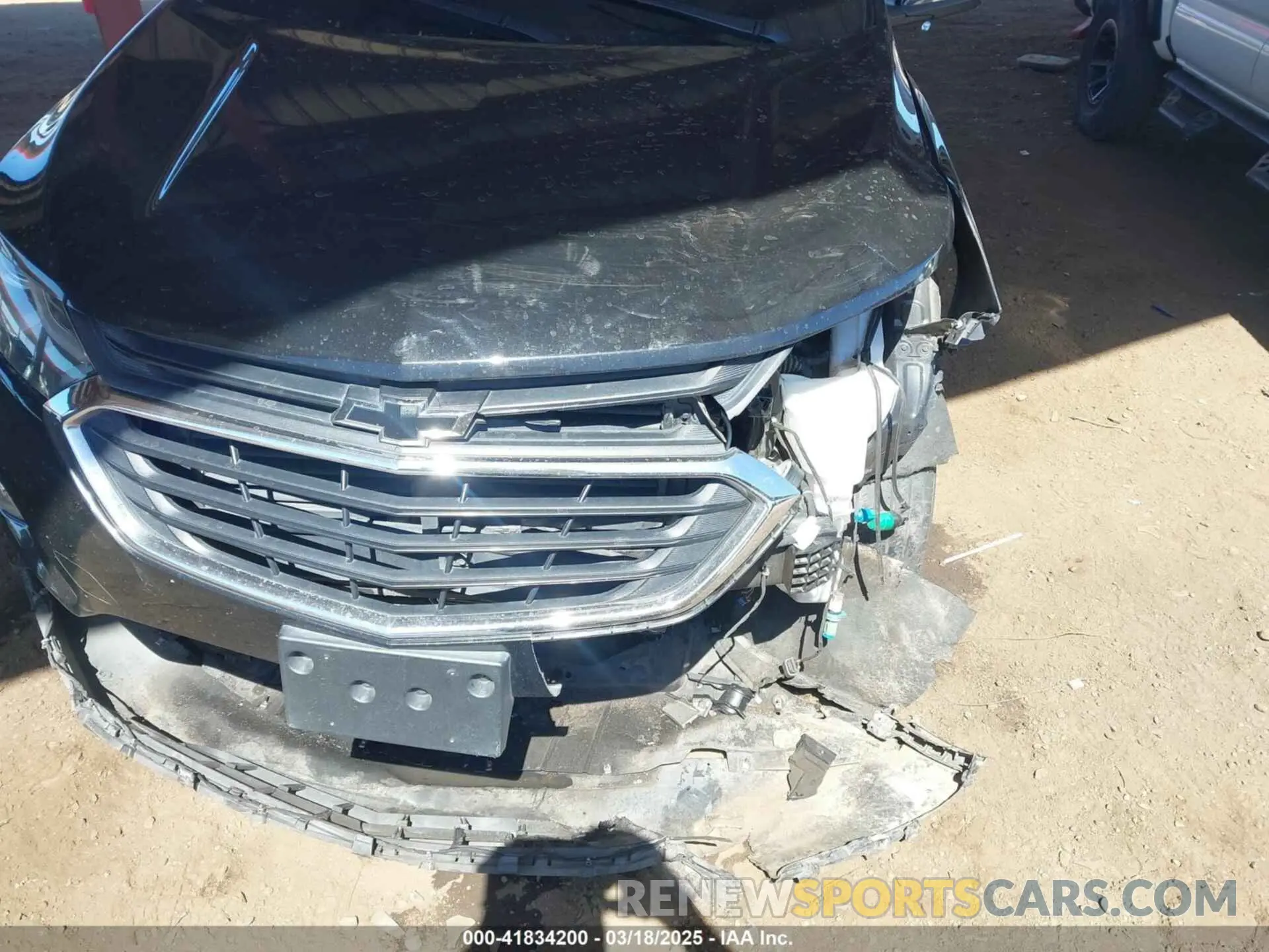 6 Photograph of a damaged car 2GNAXUEV2K6197850 CHEVROLET EQUINOX 2019