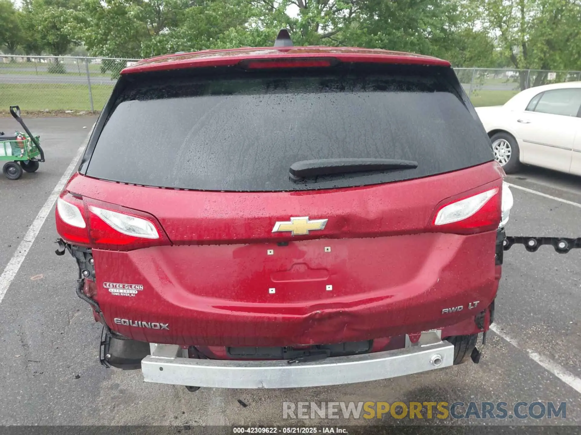 16 Photograph of a damaged car 2GNAXUEV2K6223153 CHEVROLET EQUINOX 2019