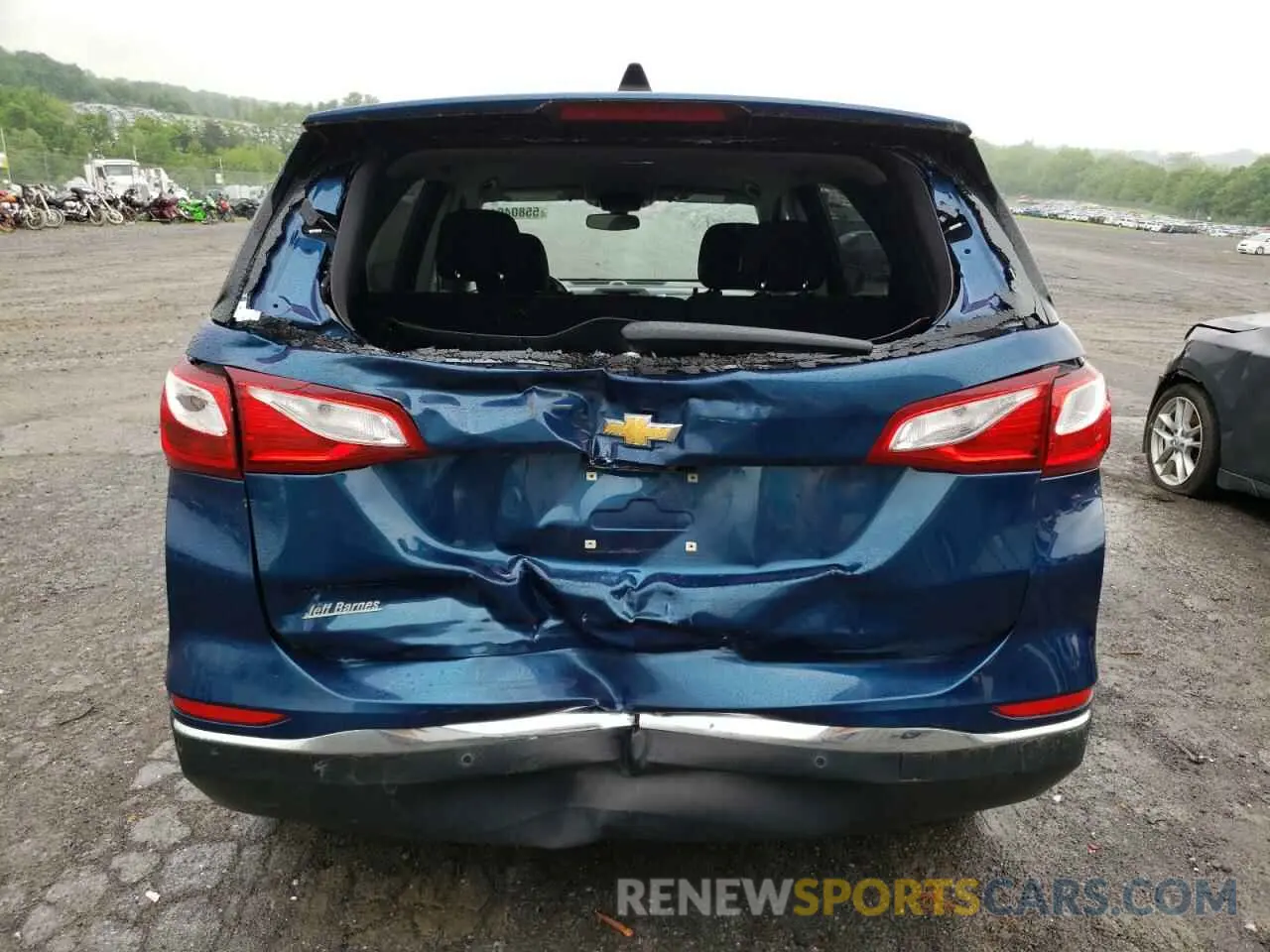 6 Photograph of a damaged car 2GNAXUEV2K6227025 CHEVROLET EQUINOX 2019