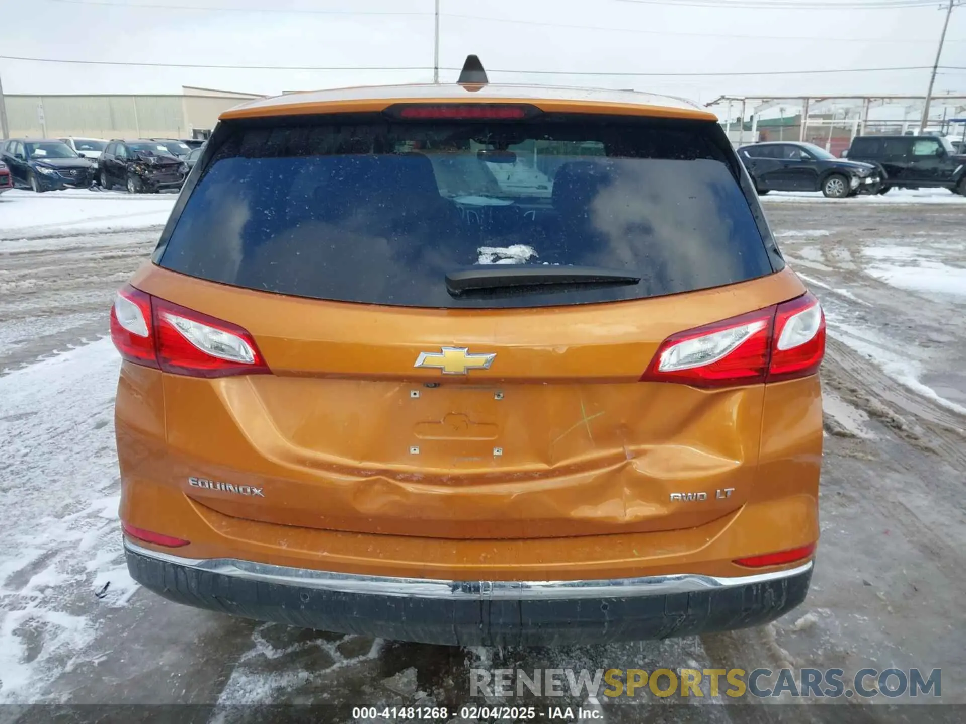 16 Photograph of a damaged car 2GNAXUEV3K6106004 CHEVROLET EQUINOX 2019