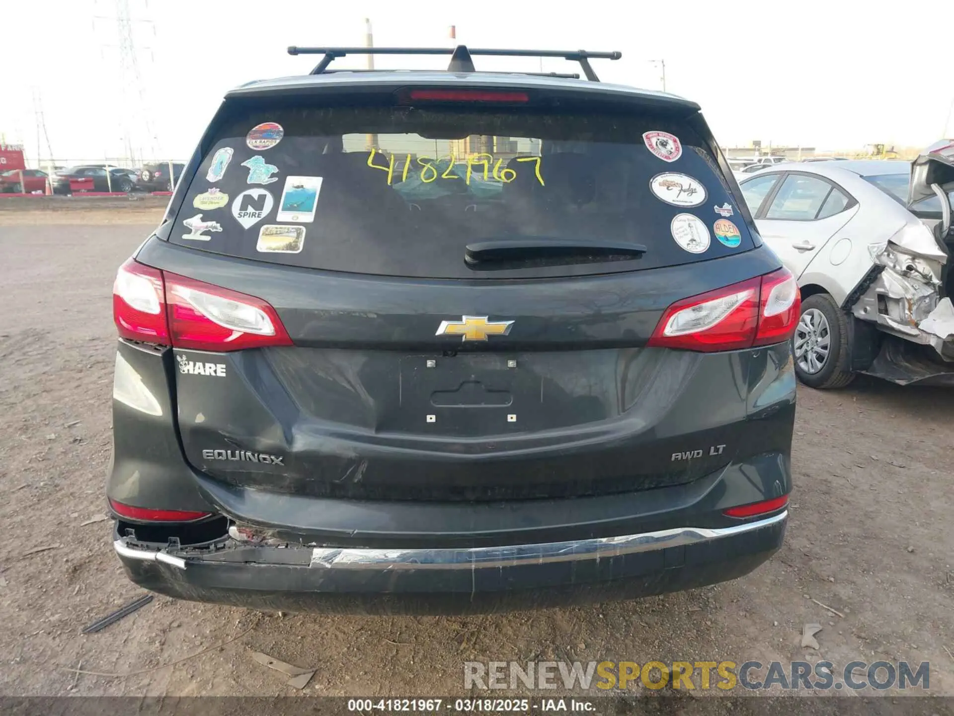 15 Photograph of a damaged car 2GNAXUEV3K6129735 CHEVROLET EQUINOX 2019