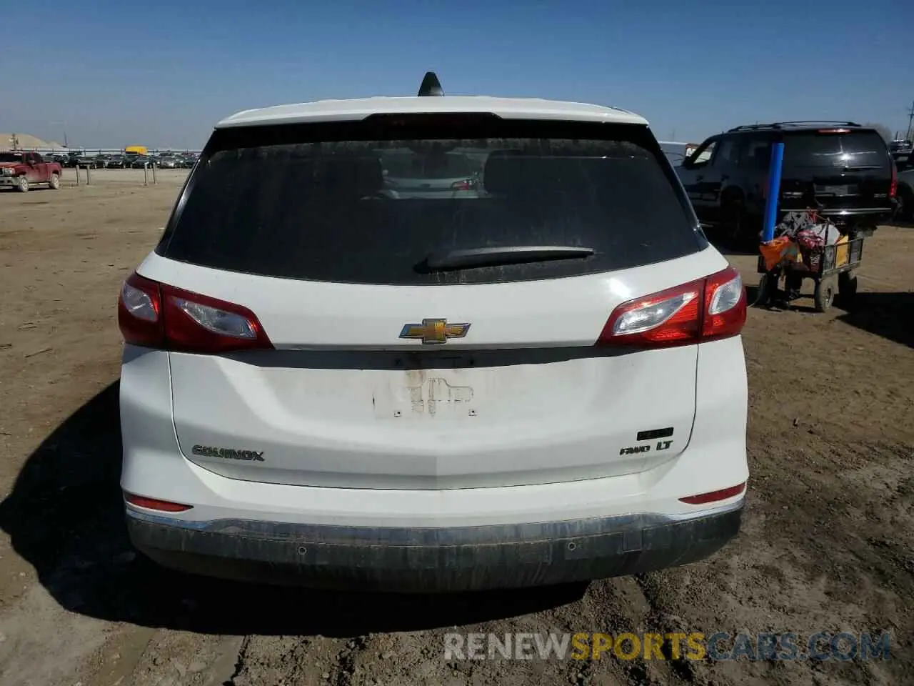 6 Photograph of a damaged car 2GNAXUEV3K6137771 CHEVROLET EQUINOX 2019