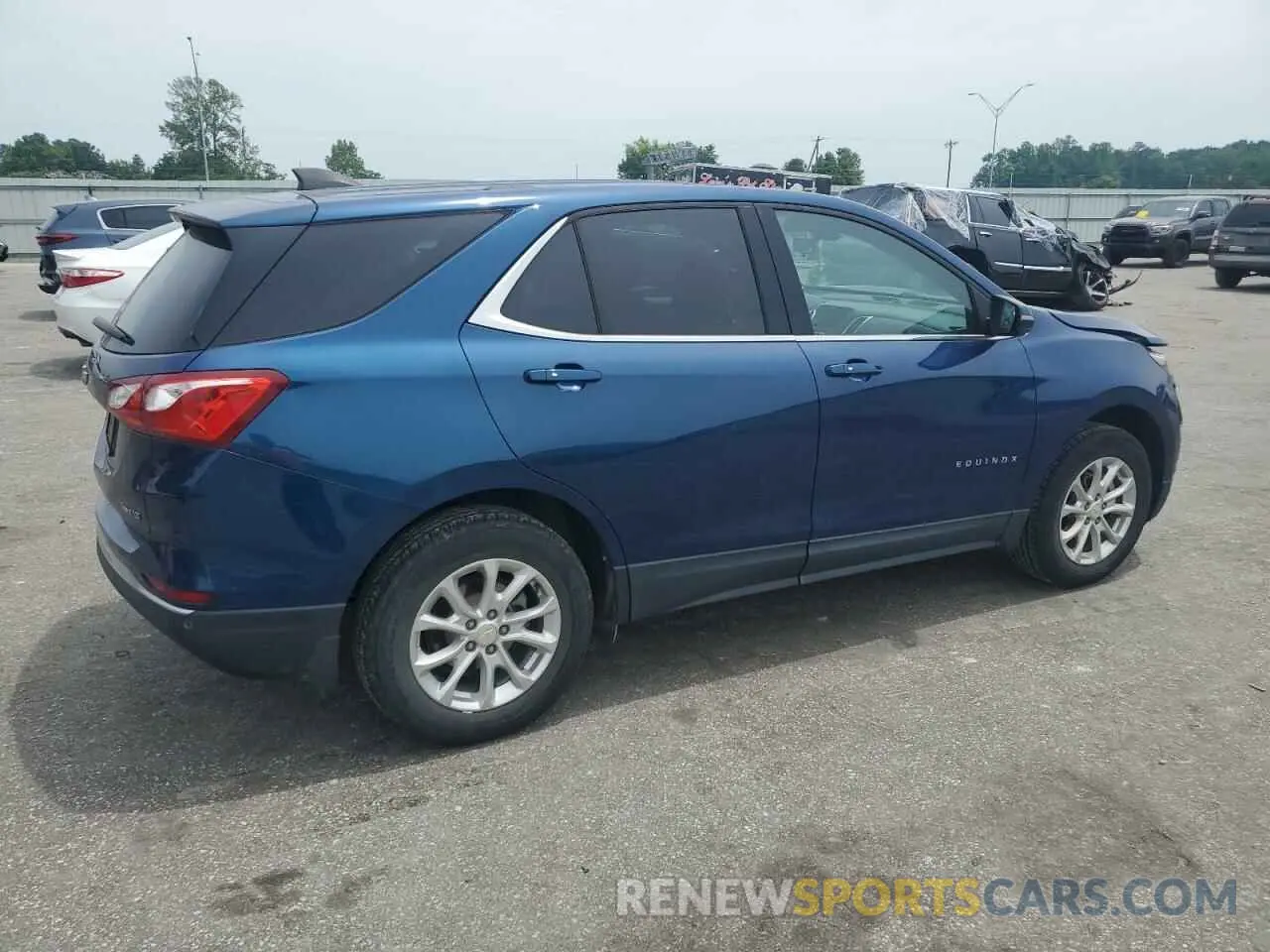 3 Photograph of a damaged car 2GNAXUEV4K6113365 CHEVROLET EQUINOX 2019