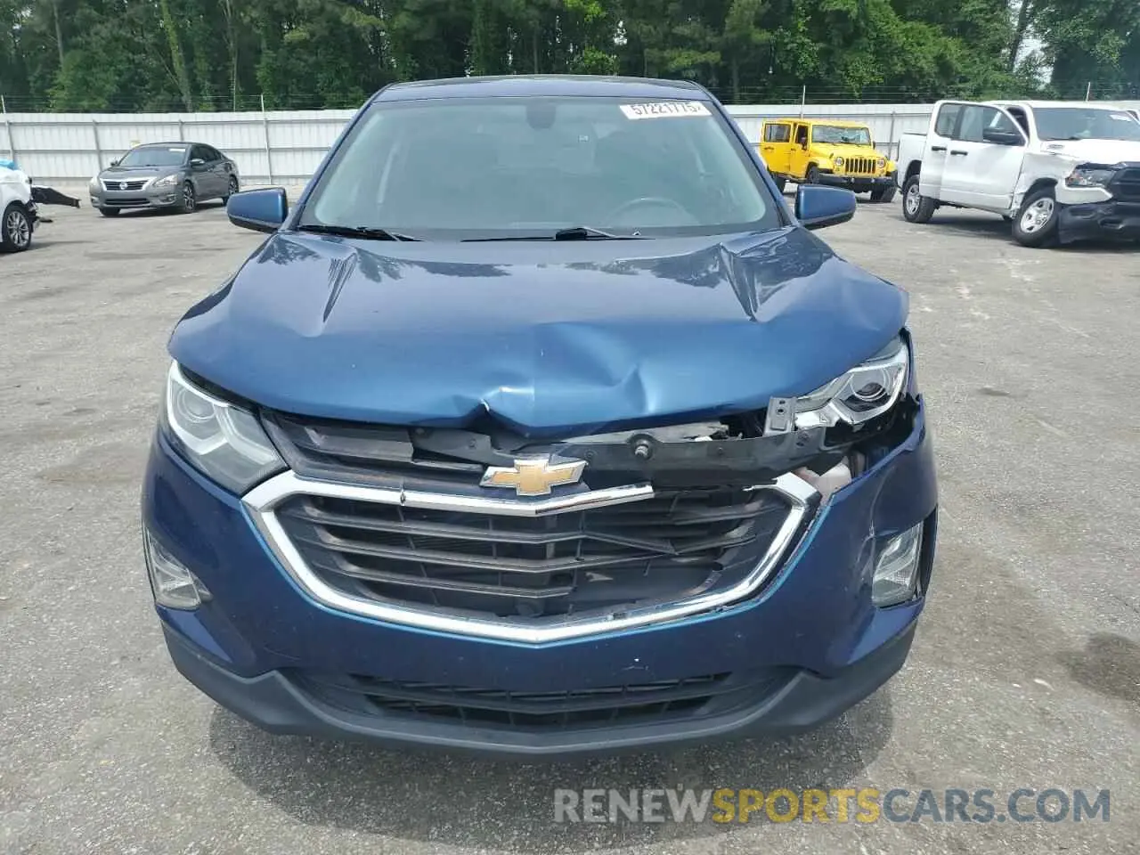 5 Photograph of a damaged car 2GNAXUEV4K6113365 CHEVROLET EQUINOX 2019