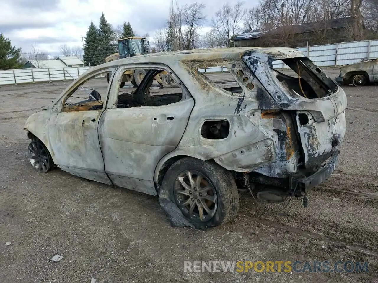 2 Photograph of a damaged car 2GNAXUEV4K6183092 CHEVROLET EQUINOX 2019
