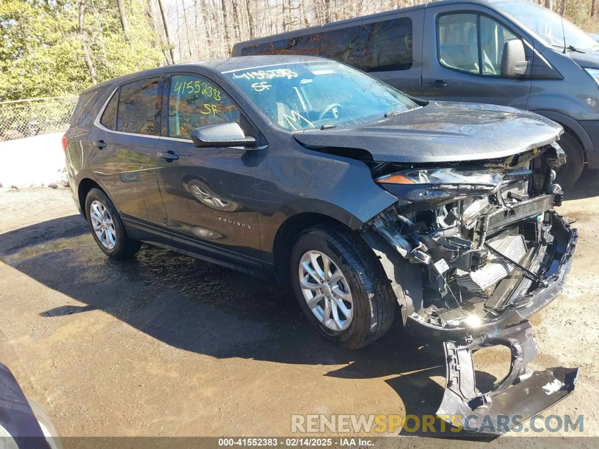 1 Photograph of a damaged car 2GNAXUEV4K6187658 CHEVROLET EQUINOX 2019