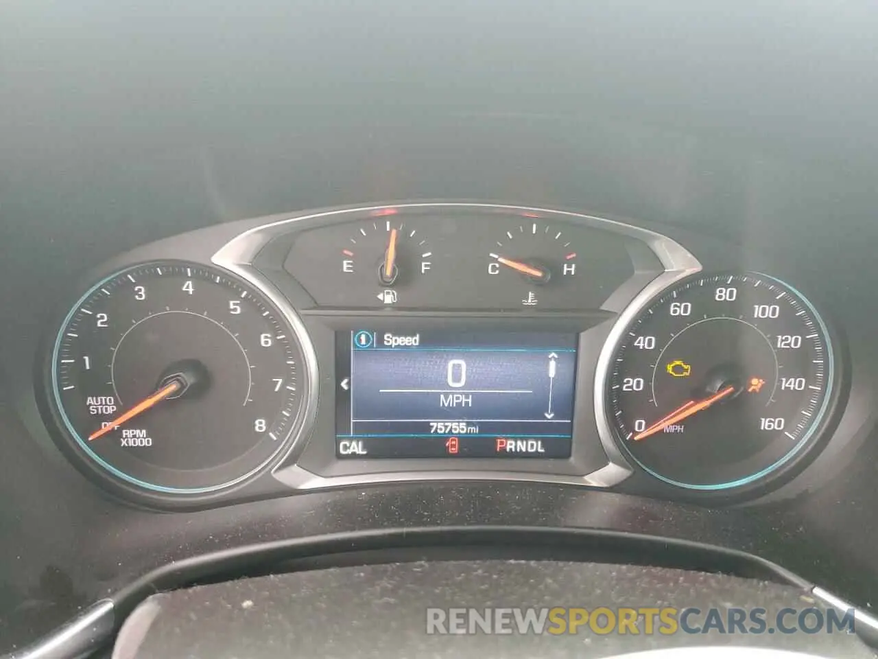 9 Photograph of a damaged car 2GNAXUEV4K6225387 CHEVROLET EQUINOX 2019