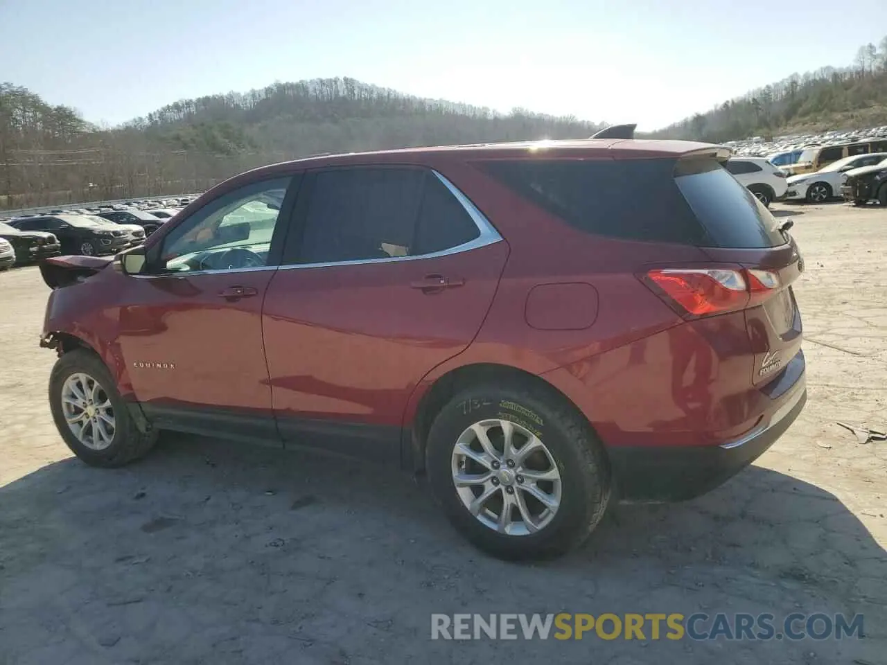 2 Photograph of a damaged car 2GNAXUEV4K6242772 CHEVROLET EQUINOX 2019