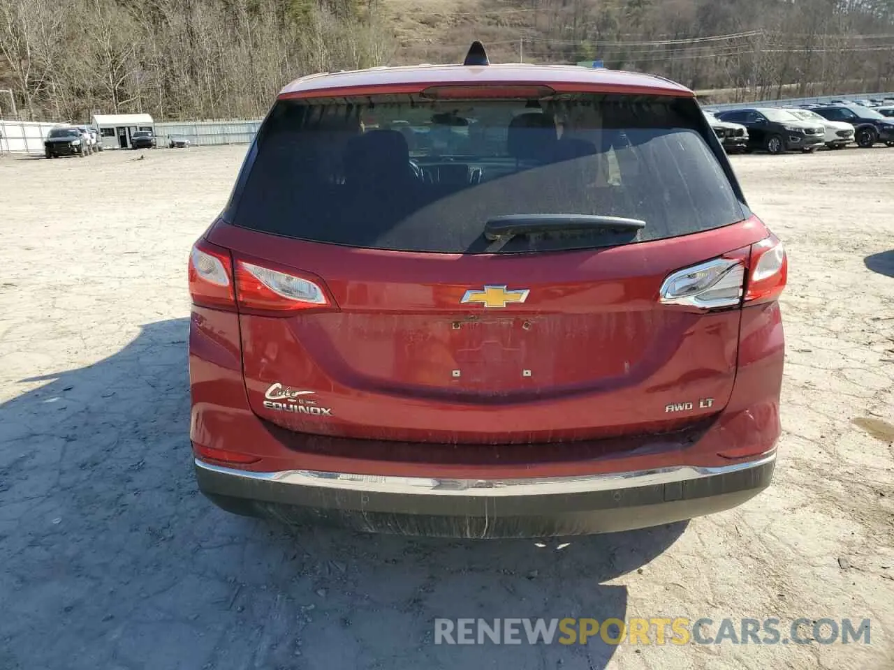 6 Photograph of a damaged car 2GNAXUEV4K6242772 CHEVROLET EQUINOX 2019
