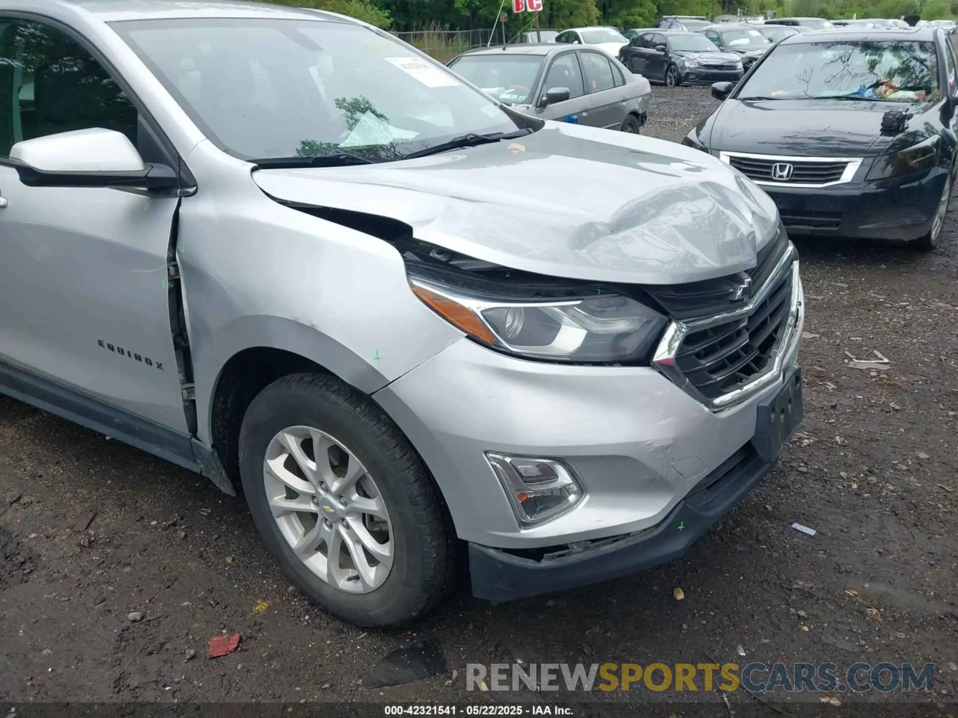 6 Photograph of a damaged car 2GNAXUEV4K6254436 CHEVROLET EQUINOX 2019
