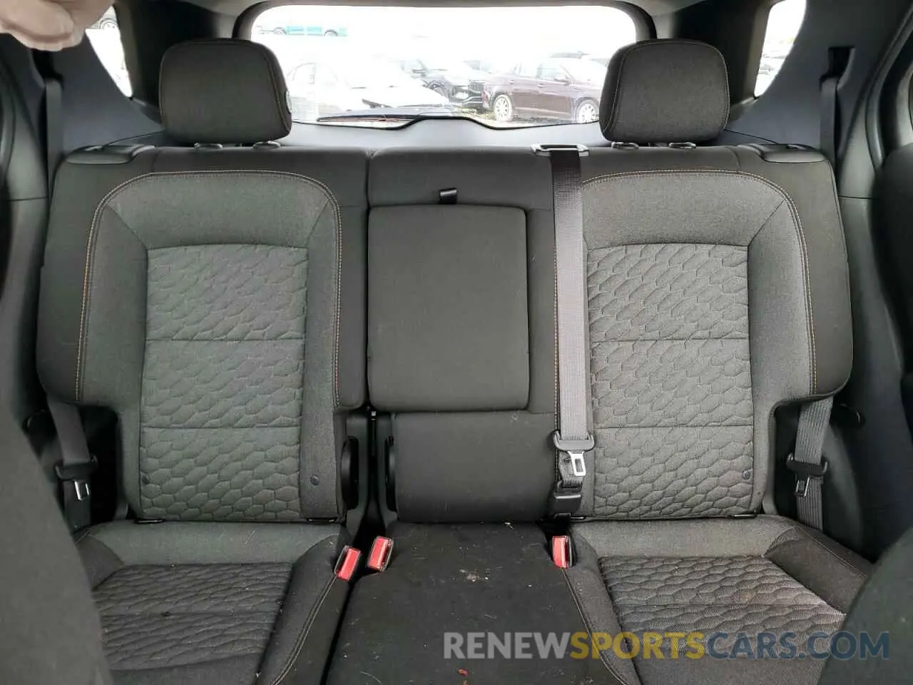 10 Photograph of a damaged car 2GNAXUEV5K6110619 CHEVROLET EQUINOX 2019