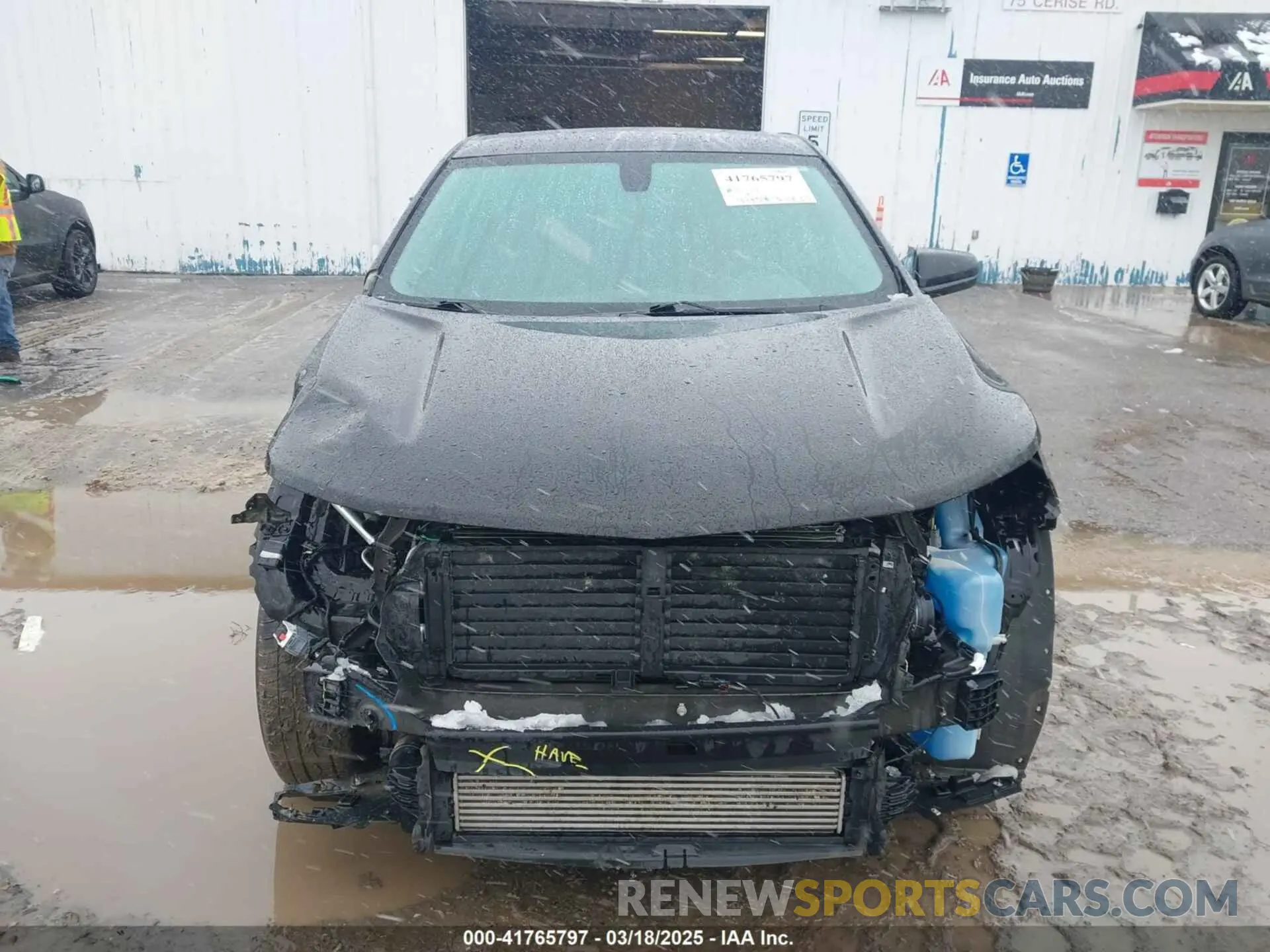 13 Photograph of a damaged car 2GNAXUEV5K6120843 CHEVROLET EQUINOX 2019