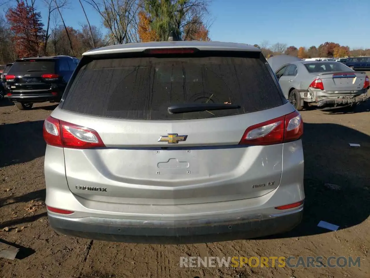 6 Photograph of a damaged car 2GNAXUEV5K6169377 CHEVROLET EQUINOX 2019
