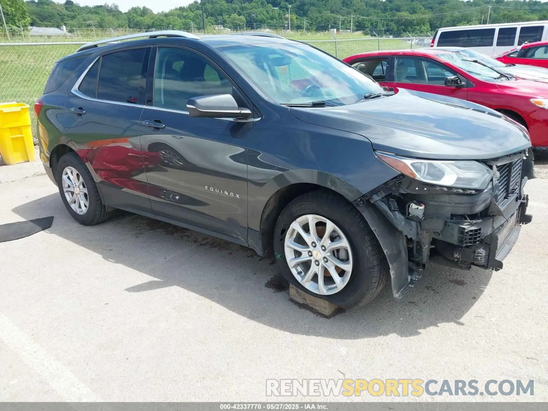 1 Photograph of a damaged car 2GNAXUEV5K6254431 CHEVROLET EQUINOX 2019