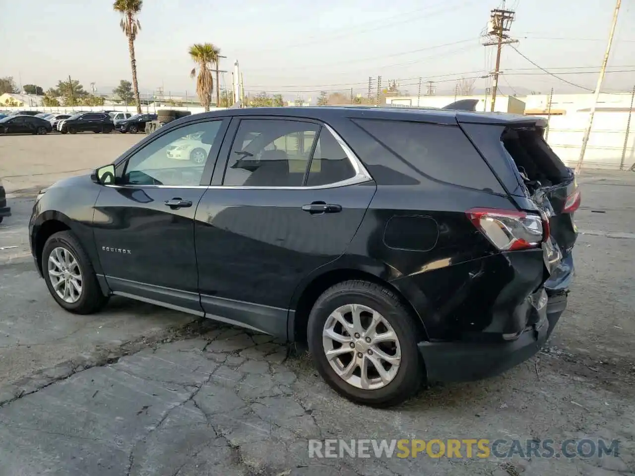 2 Photograph of a damaged car 2GNAXUEV5K6256292 CHEVROLET EQUINOX 2019