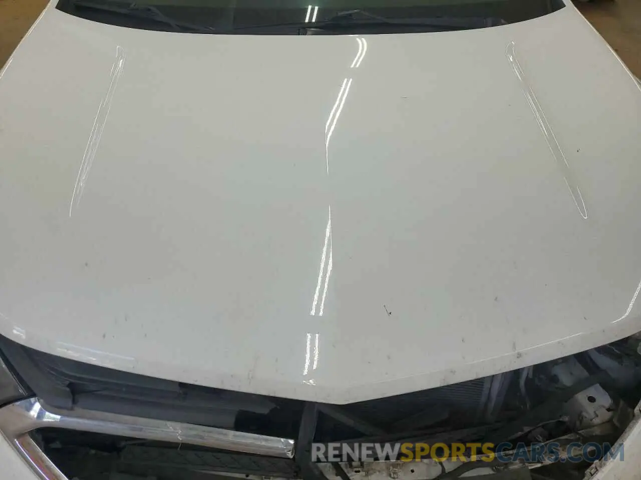 12 Photograph of a damaged car 2GNAXUEV6K6114663 CHEVROLET EQUINOX 2019